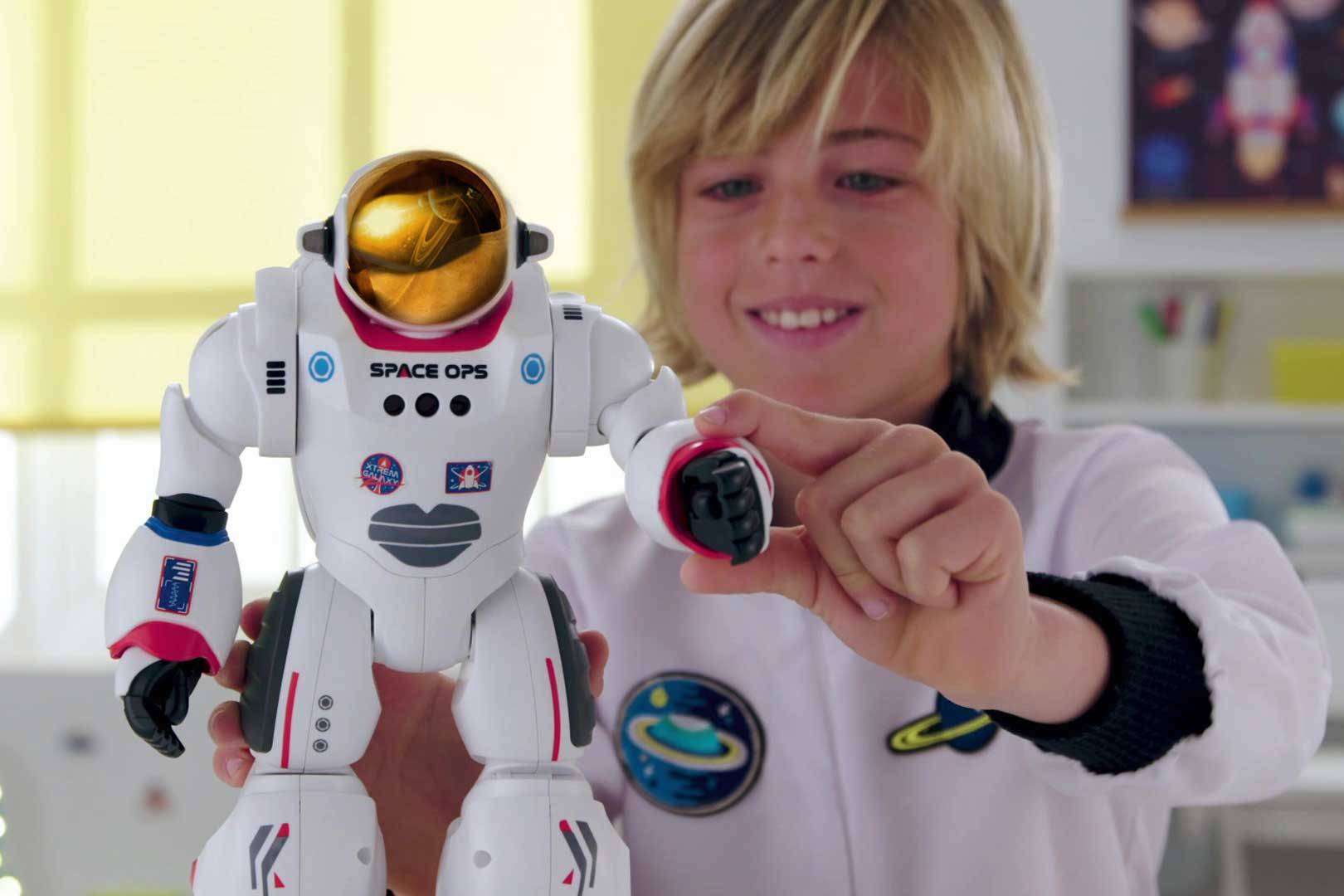 Charlie El Astronauta, un robot para descubrir el universo