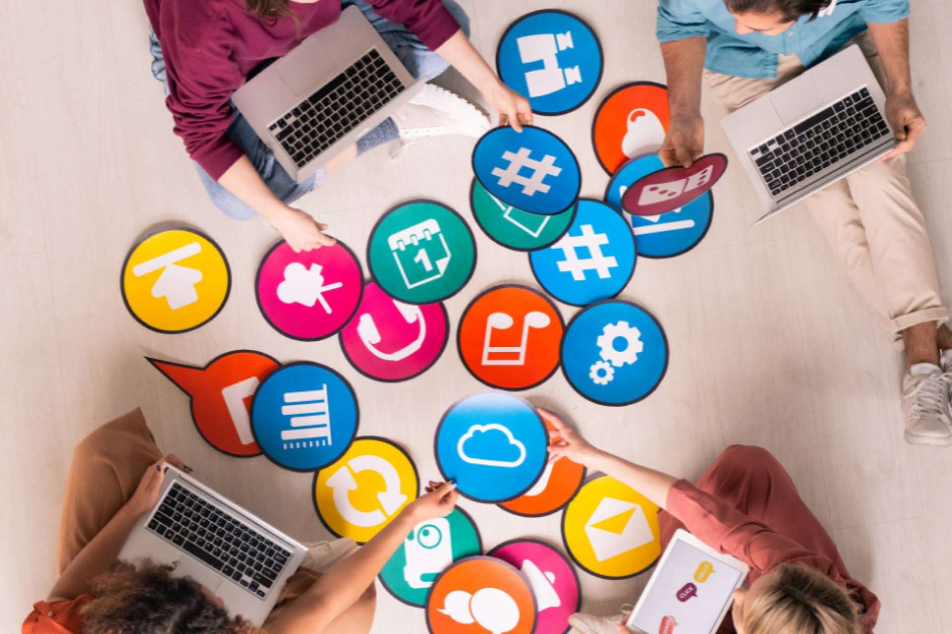 Clases con los profesionales del Grado Superior en Marketing y Publicidad de EPP IGroup