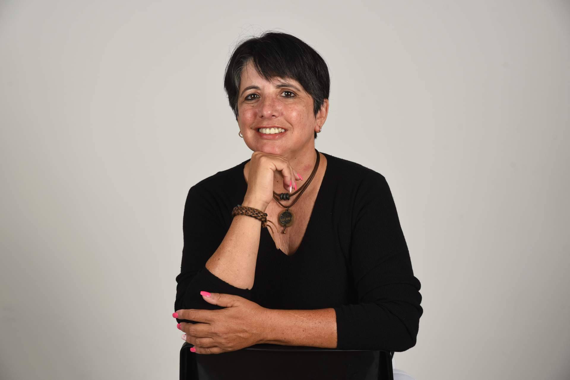 Teneca lanza su nueva novela 'Balansiya. El camino hacia los reinos'
