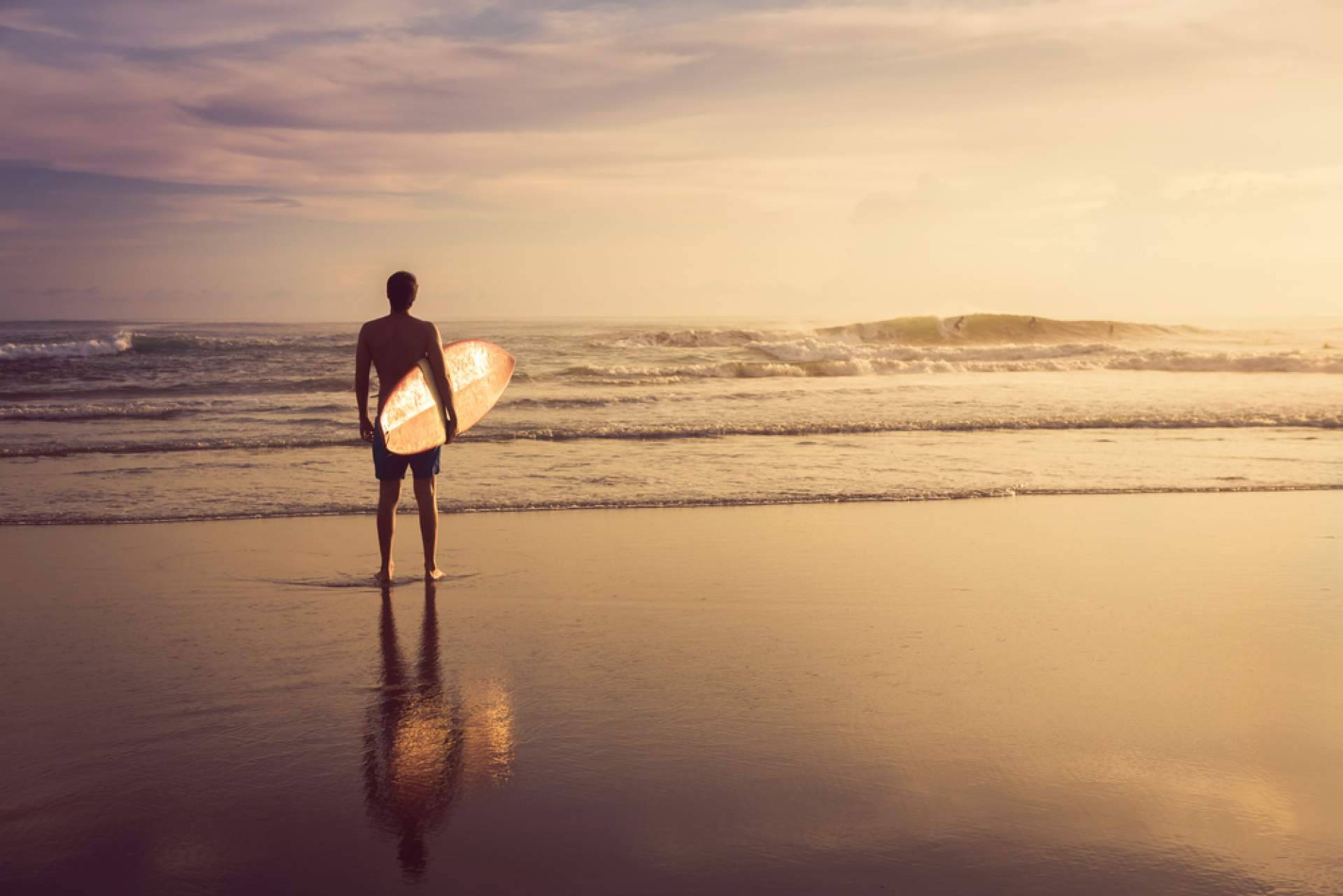 El acompañamiento en el surf para mejorar el aprendizaje, con la academia Poseidon Surf Academy