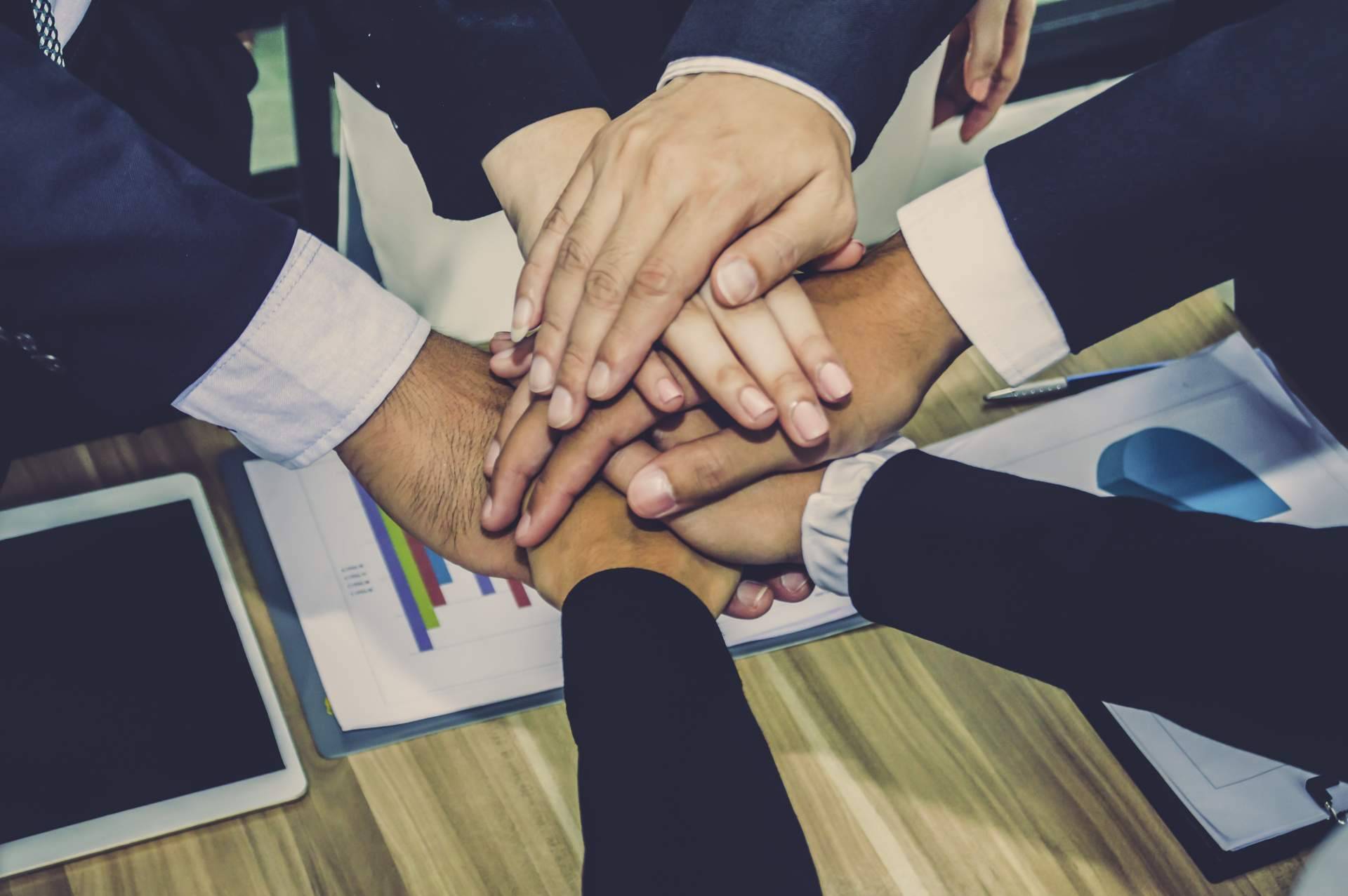 ¿Cómo elevar la imagen corporativa de una empresa?