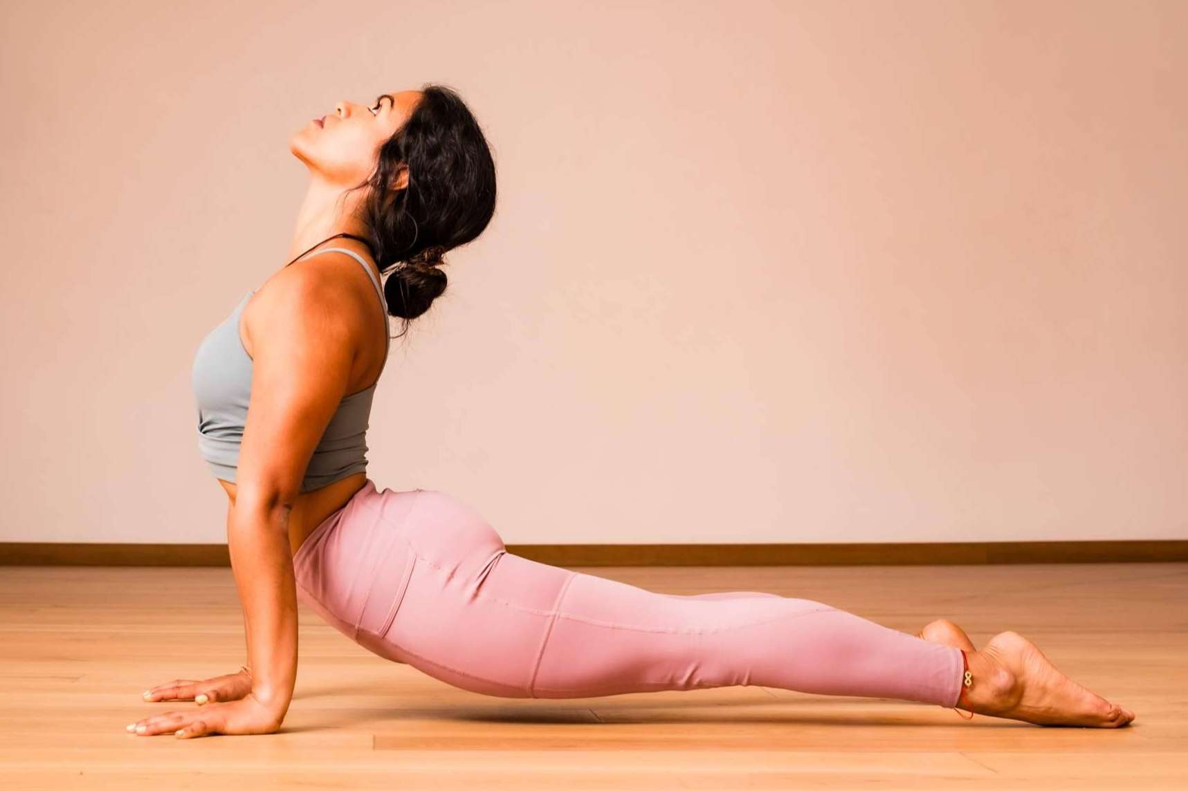 ¿Cuáles son los beneficios del Vinyasa Yoga?