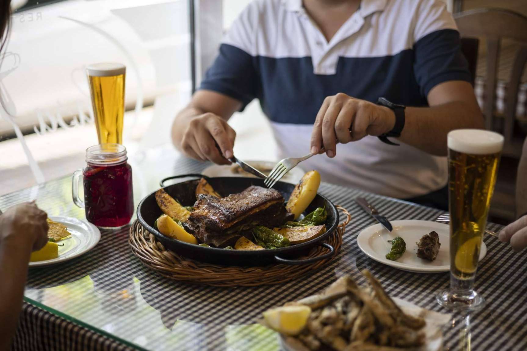 El restaurante de tapas Pasa Tapas se adapta al usuario