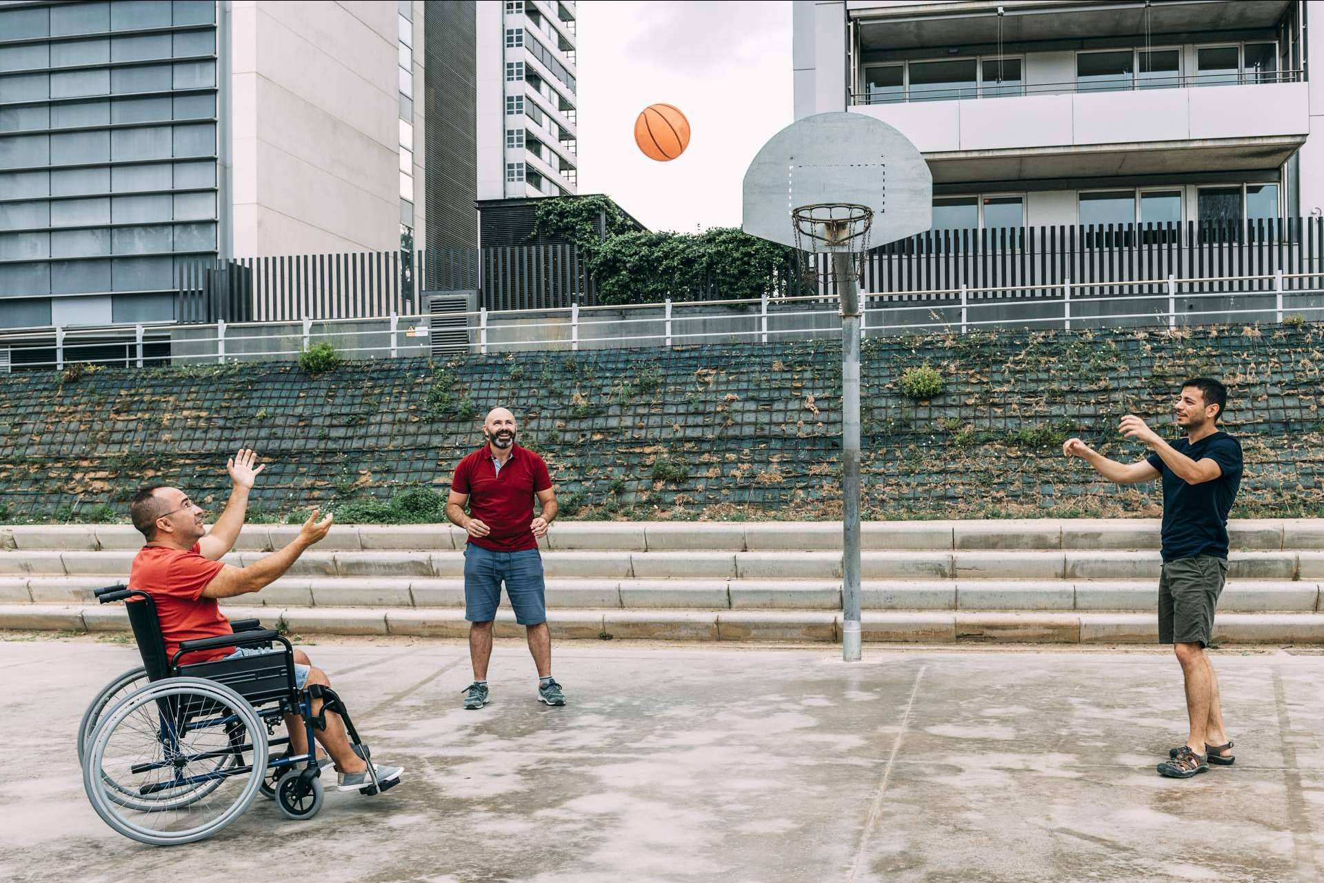 Elías Asfura y Fundación Marie incentivan el deporte en Honduras