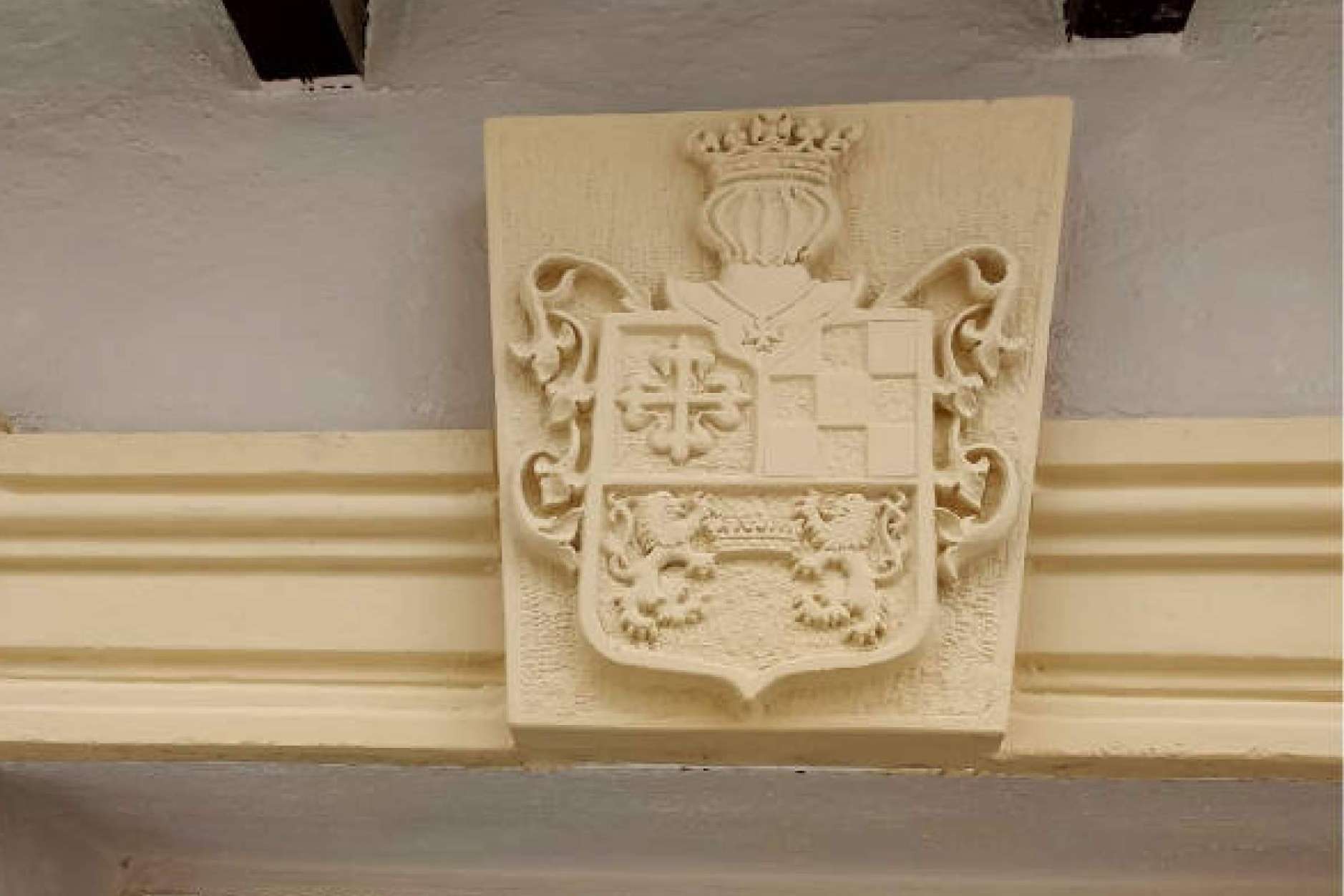 Tienda Heráldica, escudos heráldicos tallados en piedra natural