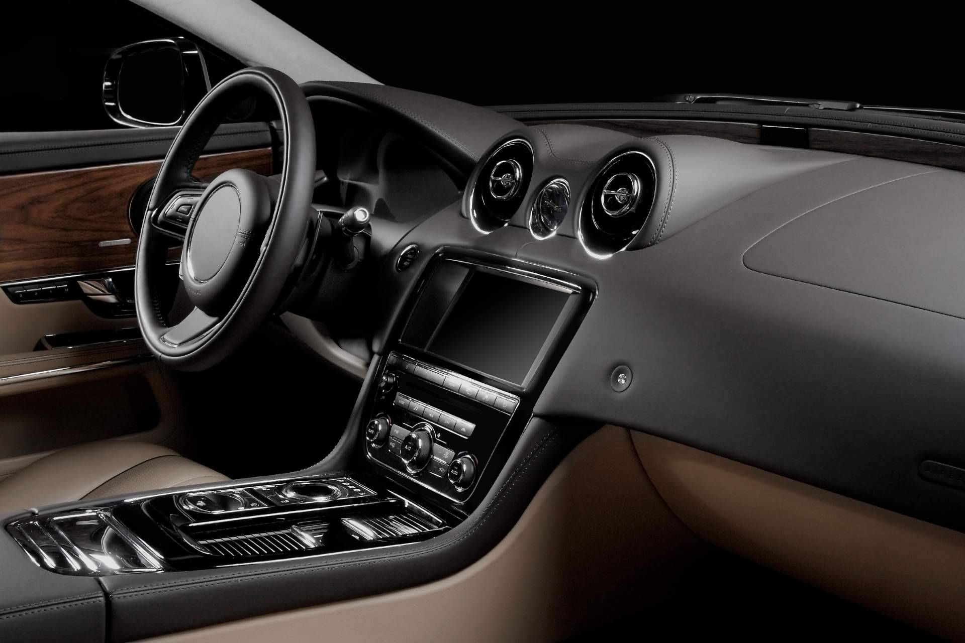 Ventajas de comprar coche de lujo con Radikal Cars