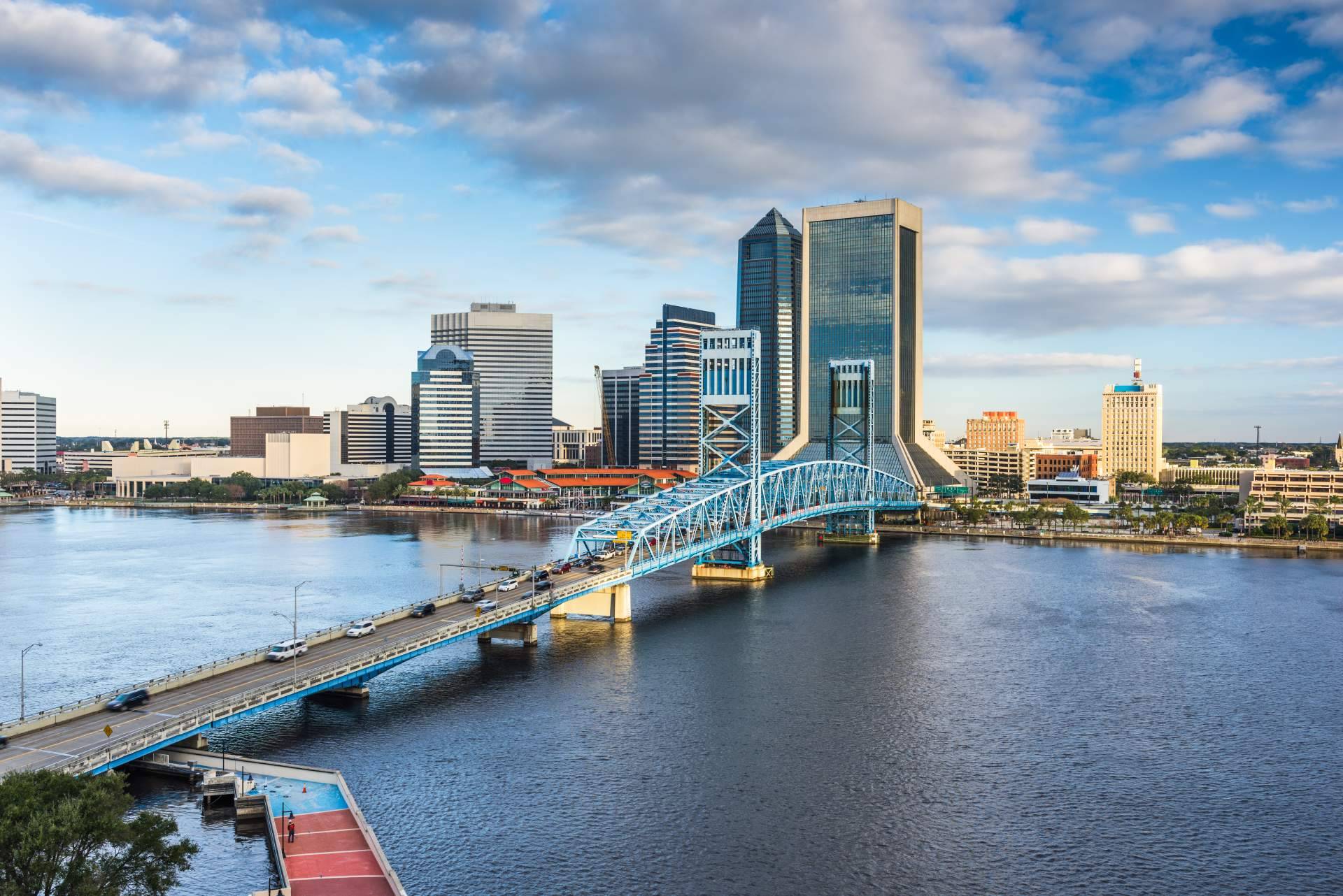 Jacksonville sustituirá los tanques sépticos por un sistema por vacío