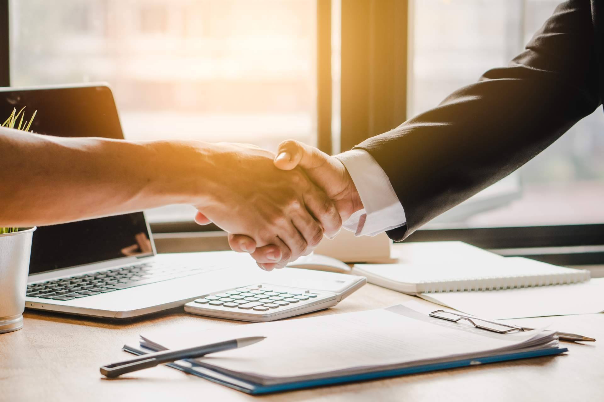 La contratación de agentes comerciales externos, facilitada por NOVI mentor club