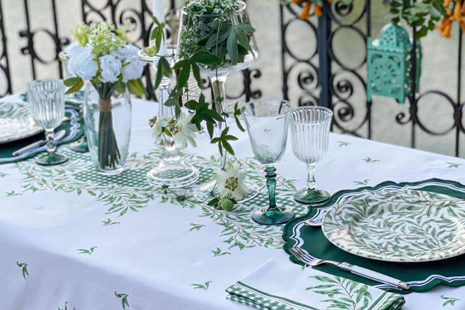 Decorar una mesa elegante con las colecciones de vajillas y textiles de Goodies