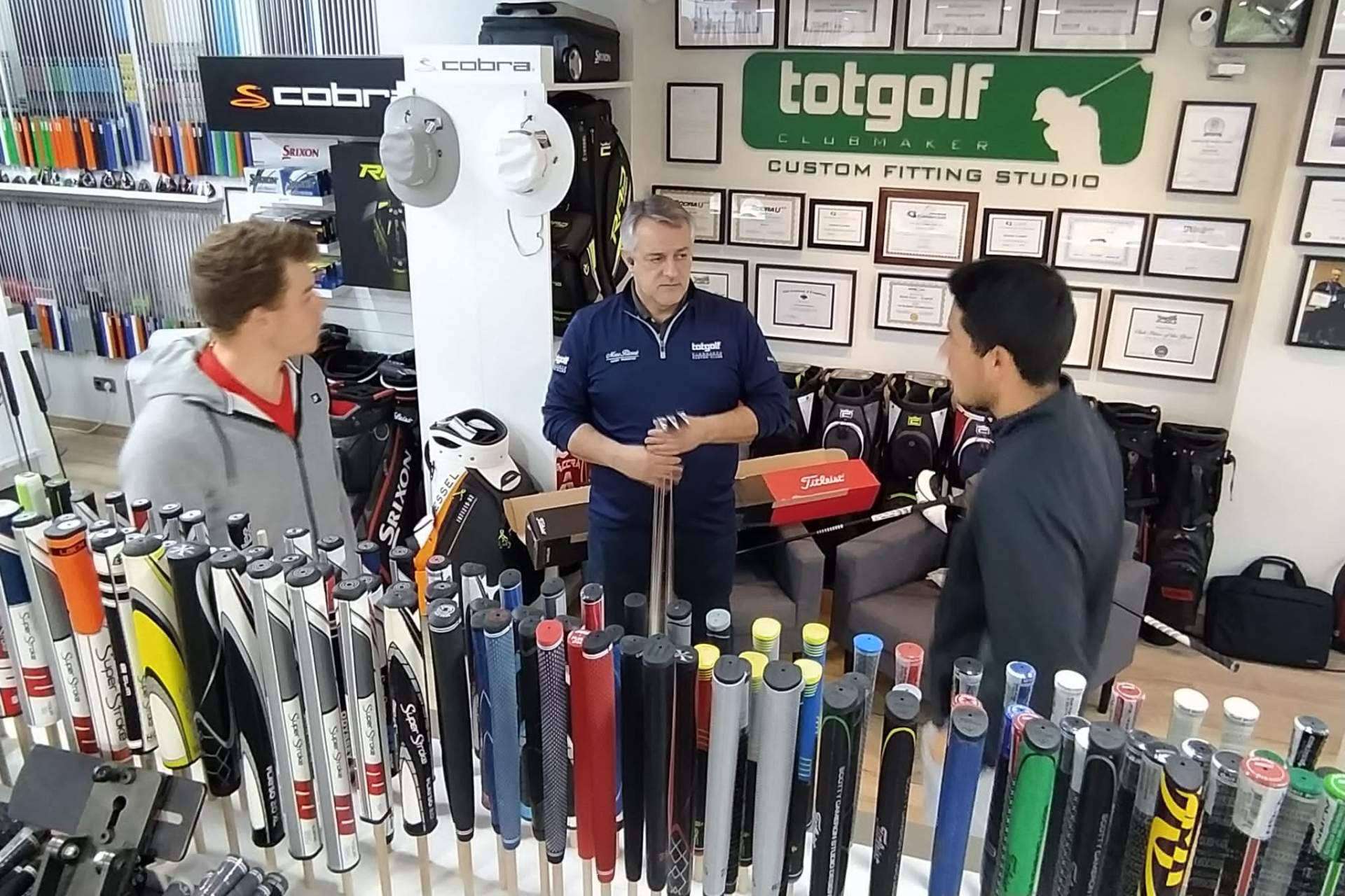 Expertos en la fabricación de palos de golf custom, con Totgolf