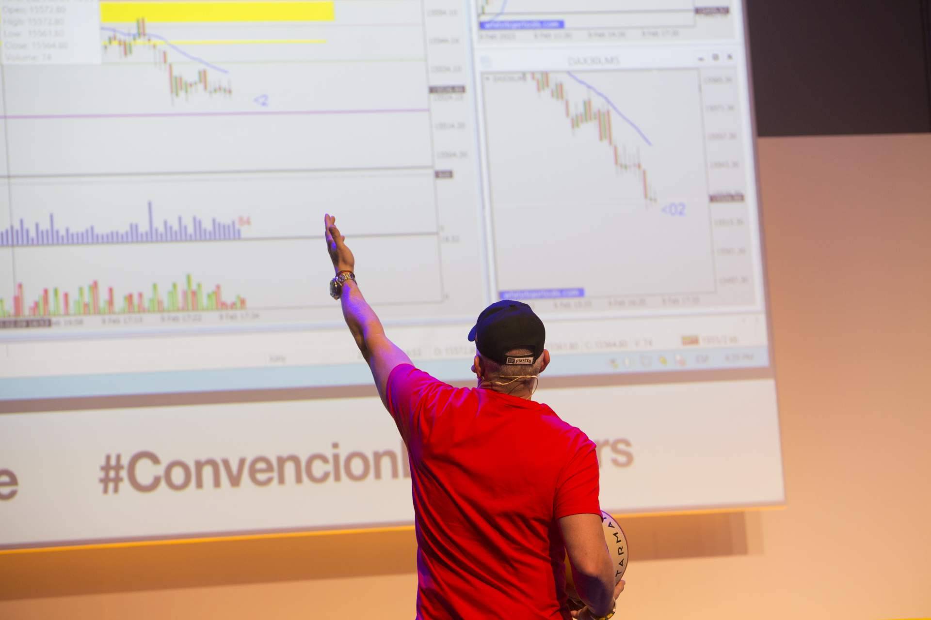 El Recinto Ferial Expo Meloneras acogió la 1ª Convención Nacional Daxlovers durante la primera semana de febrero
