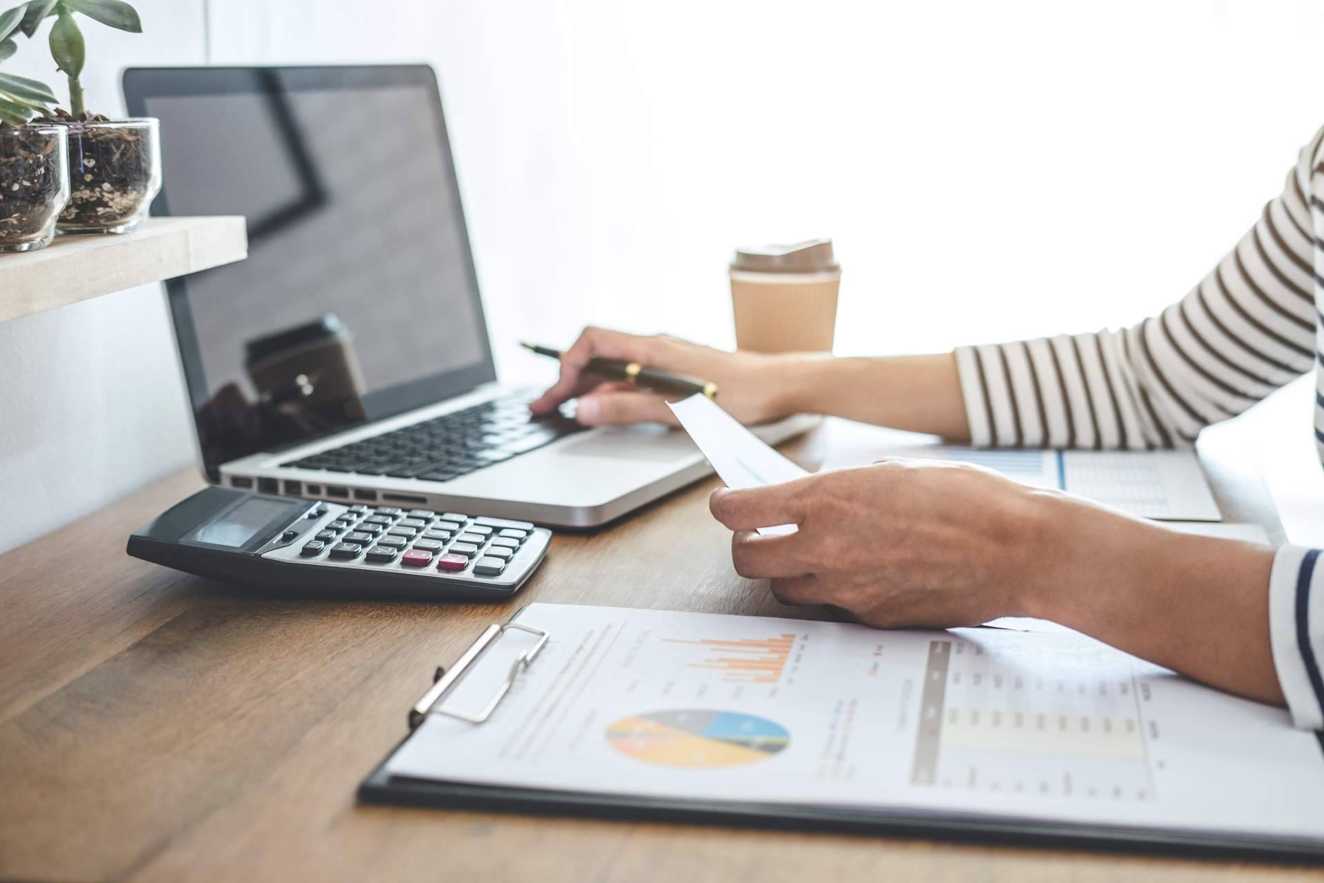 Para fijar los precios de venta, ¿basta con calcular los costes? GBIE