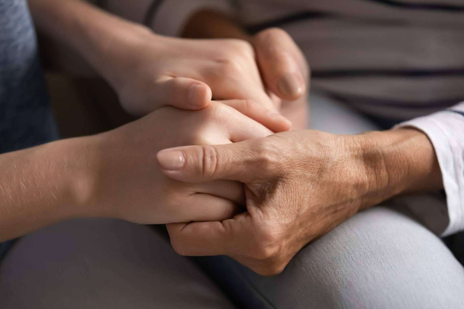 Servicios especializados de cuidado de personas mayores a domicilio en Madrid, de la mano de Seyer Hogar