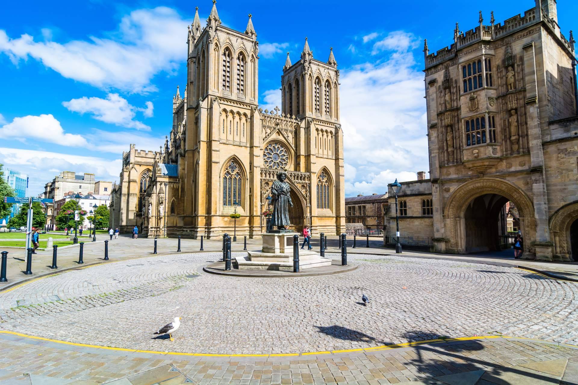 Bristol, en Reino Unido, elegida como una de las mejores ciudades para aprender inglés
