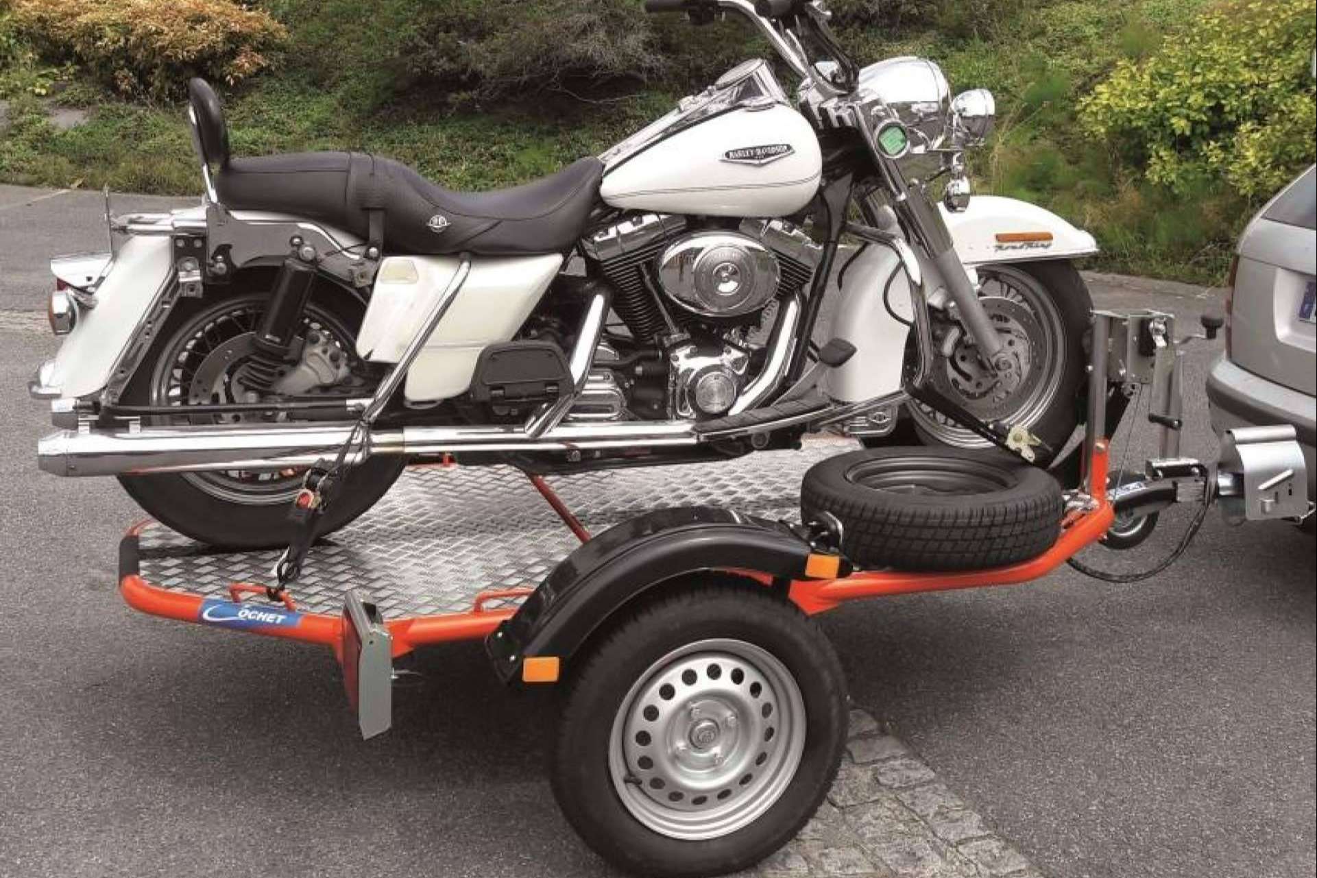 Buscoremolque, proveedores de remolque para moto