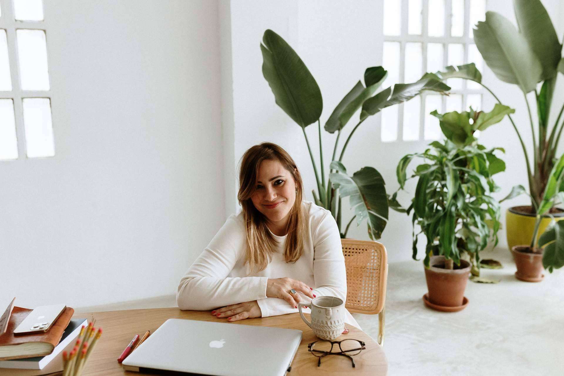 La formación para mujeres emprendedoras que quieran emprender sin descuidar el mundo digital, con la experta en Marketing Digital, Vanessa Cabrera