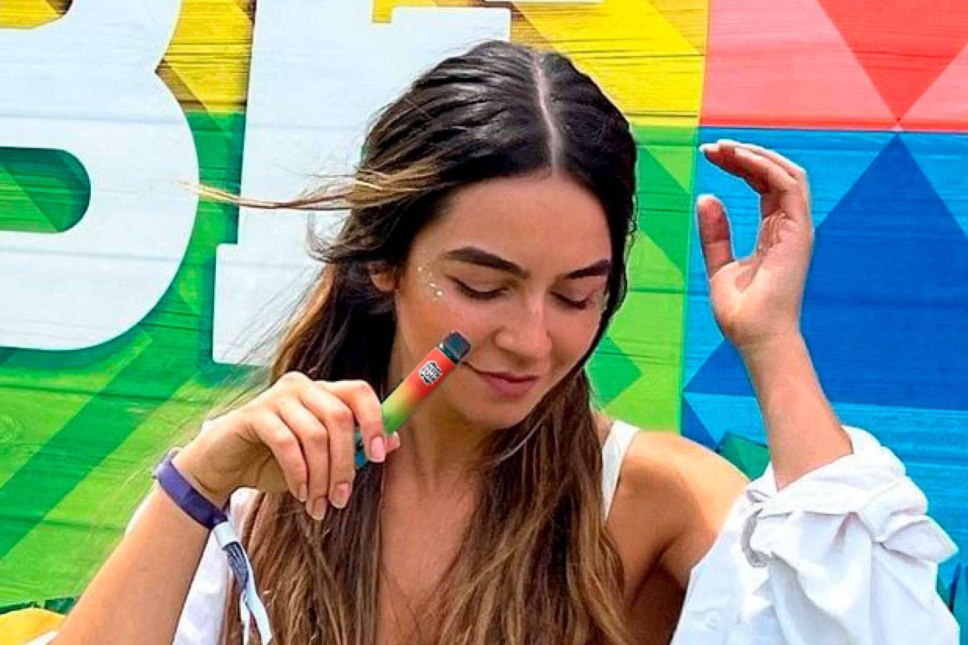 Puff váper de diversos sabores sin nicotina que brinda Insta Puff