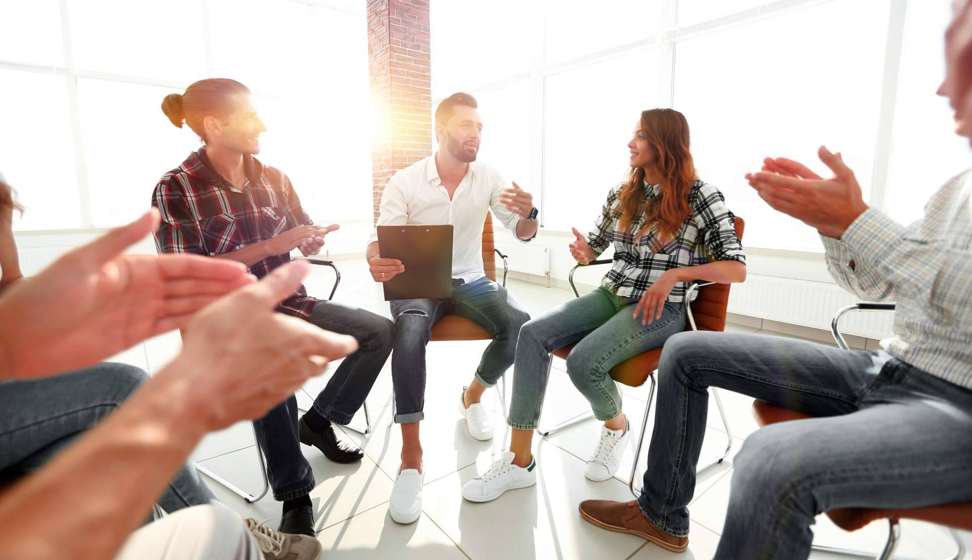 Descubrir cómo el coaching motivacional de ChVmpion Mind puede transformar la vida de las personas
