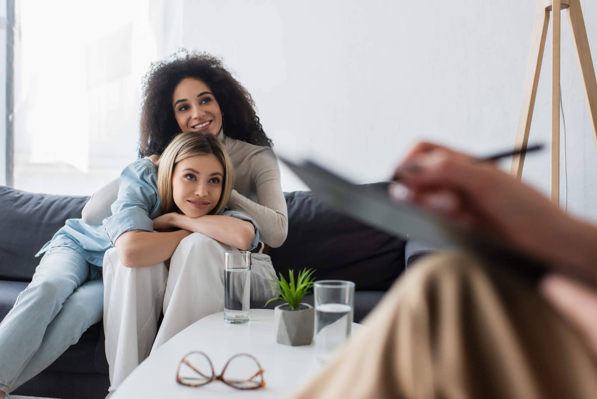 IMF atención y calidad en fertilidad para parejas de la comunidad LGTB