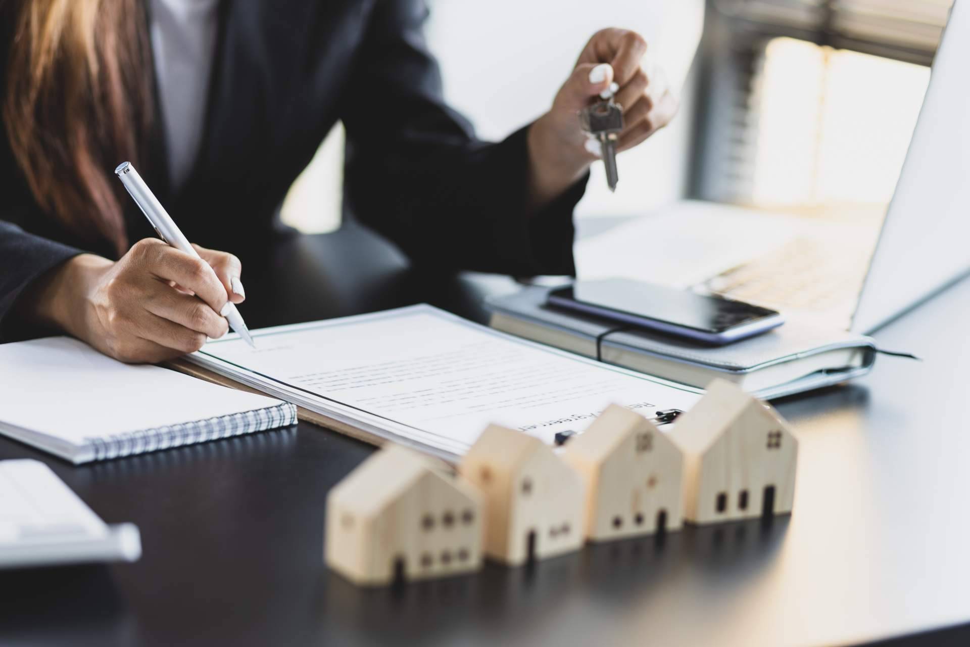 Nevado Realty es una agencia inmobiliaria que se dedica a la valoración de propiedades procedentes de herencias