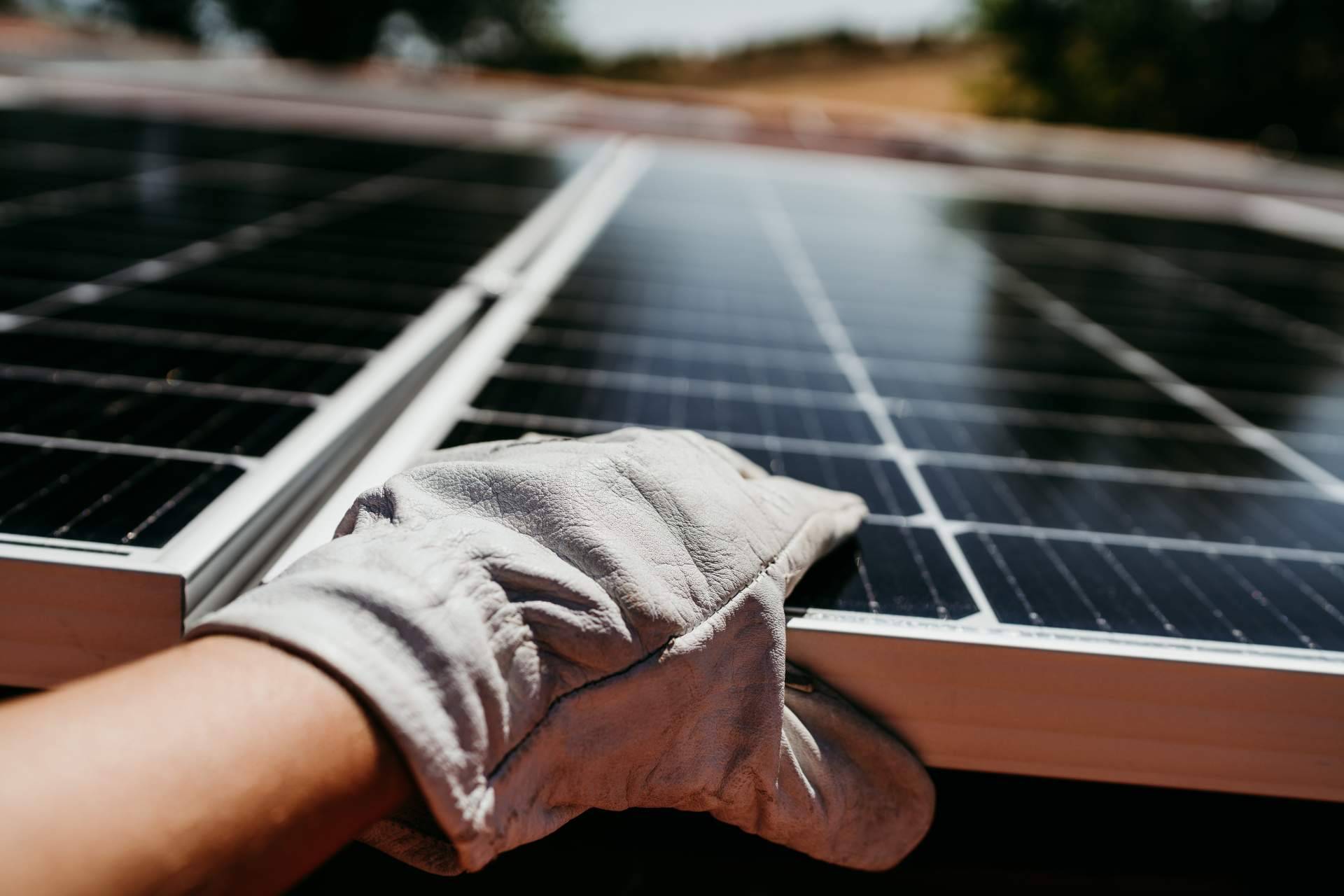 Tomca-Solar proporciona un servicio de batería virtual con el fin de potenciar el autoconsumo solar y el ahorro energético