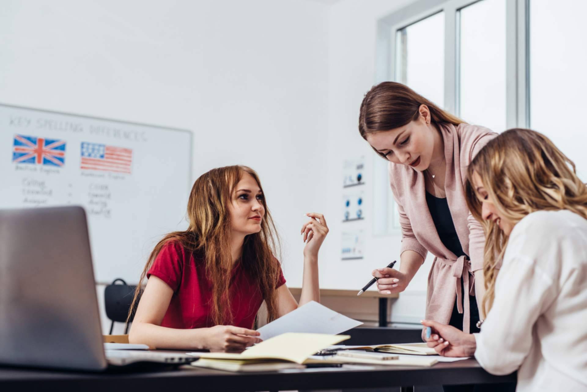 First Step in UK ofrece cursos de inglés en Inglaterra para un buen aprendizaje del idioma