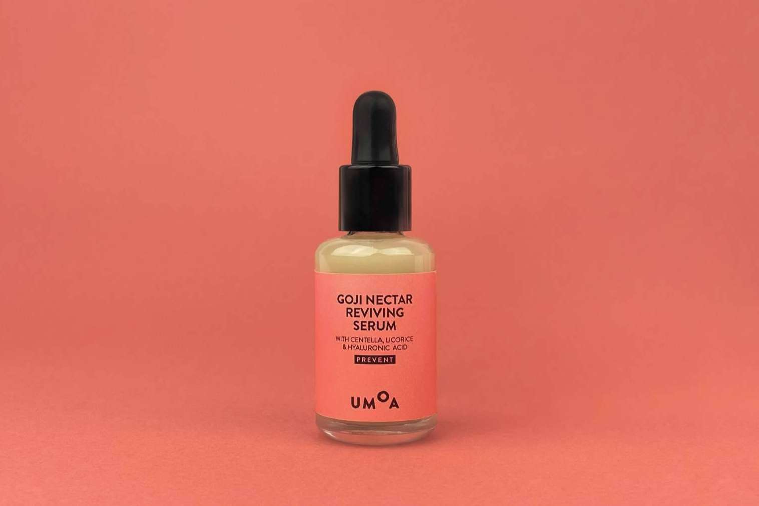 El sérum facial Goji Néctar Reviving Serum de UMOA, uno de los productos más representativos de la marca
