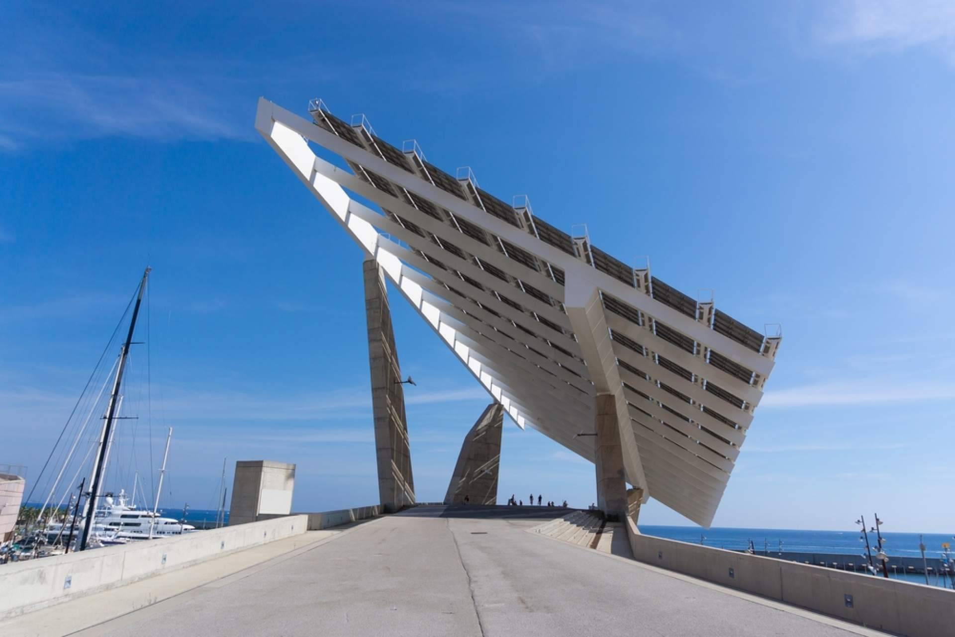Barcelona disminuye su coste energético con la contribución del consultor energético Grupo Trébol Energía