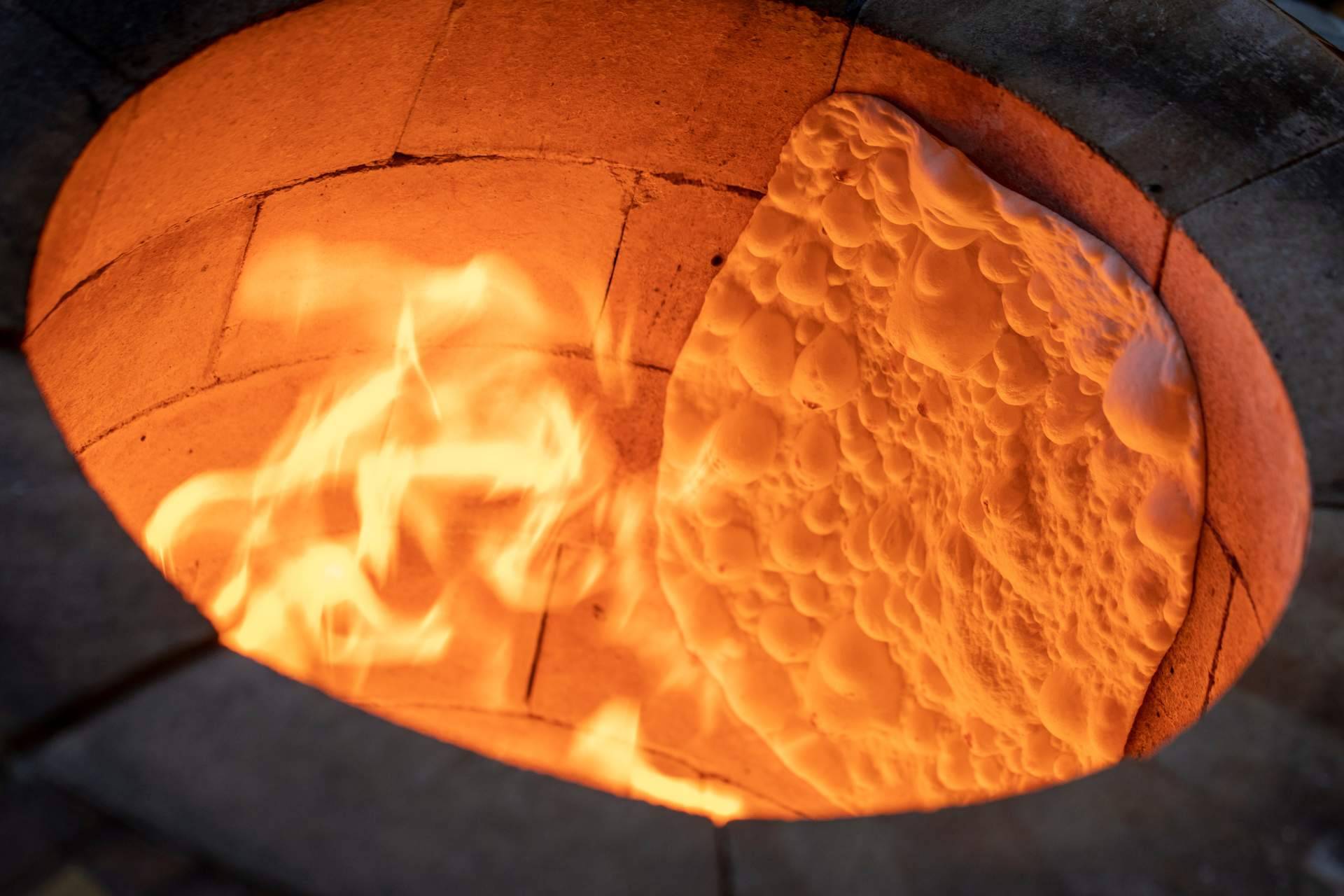Gaudir amb Foc y su horno tandoor para disfrutar de la cocina asiática