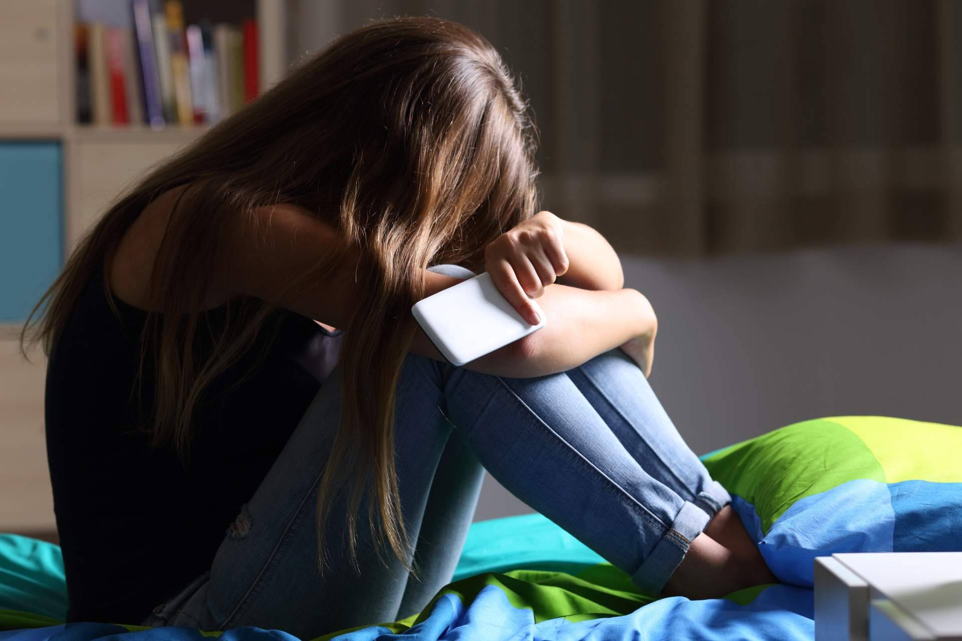 Descubren al acosador telefónico del hijo, y es quien menos se podían esperar