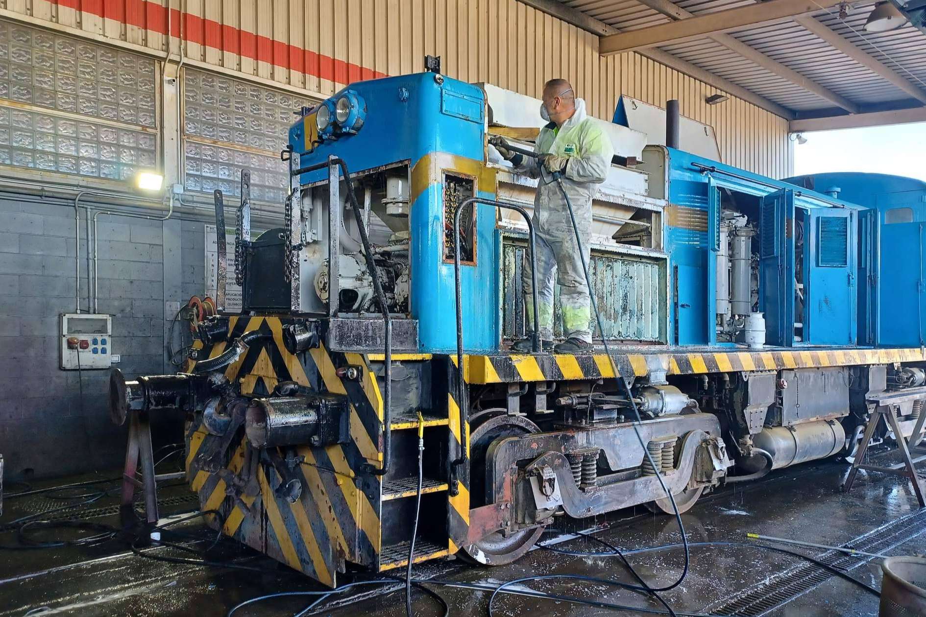 La restauración de la locomotora militar norteamericana Baldwin 61268 es emprendida por La Fundación del Patrimonio Ferroviario