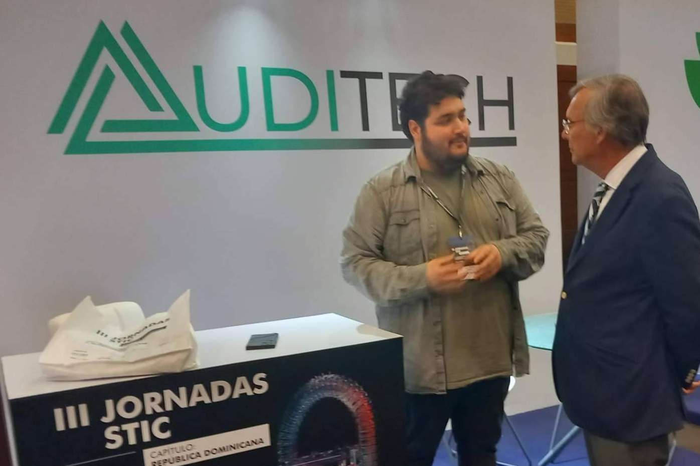 El CEO de Auditech y Block-Auth, Josué López, ofrece servicios de ciberseguridad