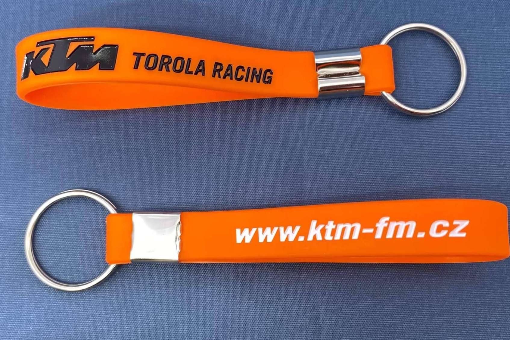 Tu Pulsera.es ofrece artículos para eventos como llaveros personalizados