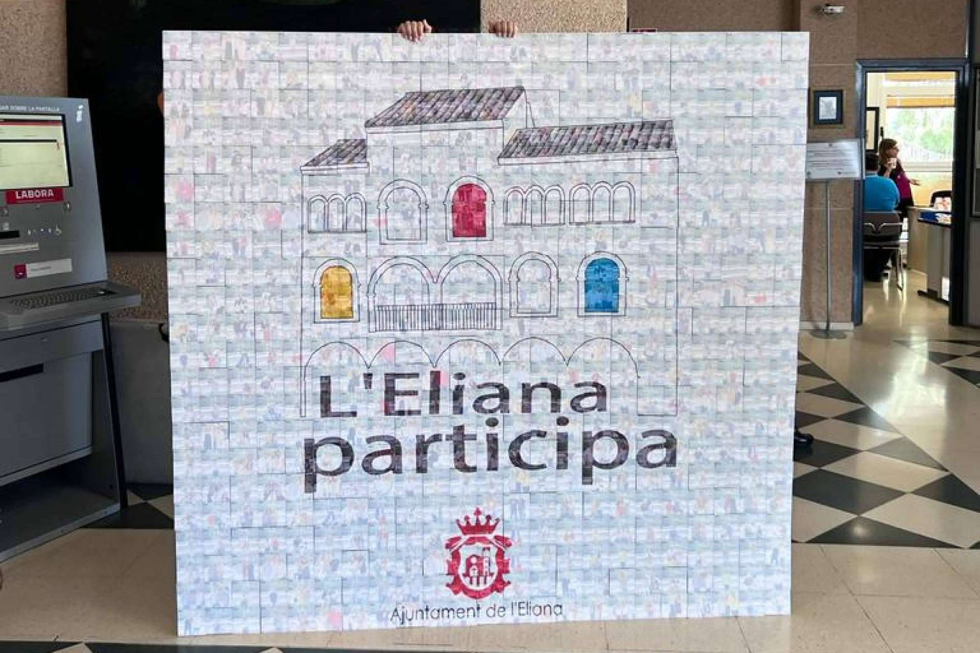 Foto Show incentiva con el fotomatón mosaic la interacción de las personas