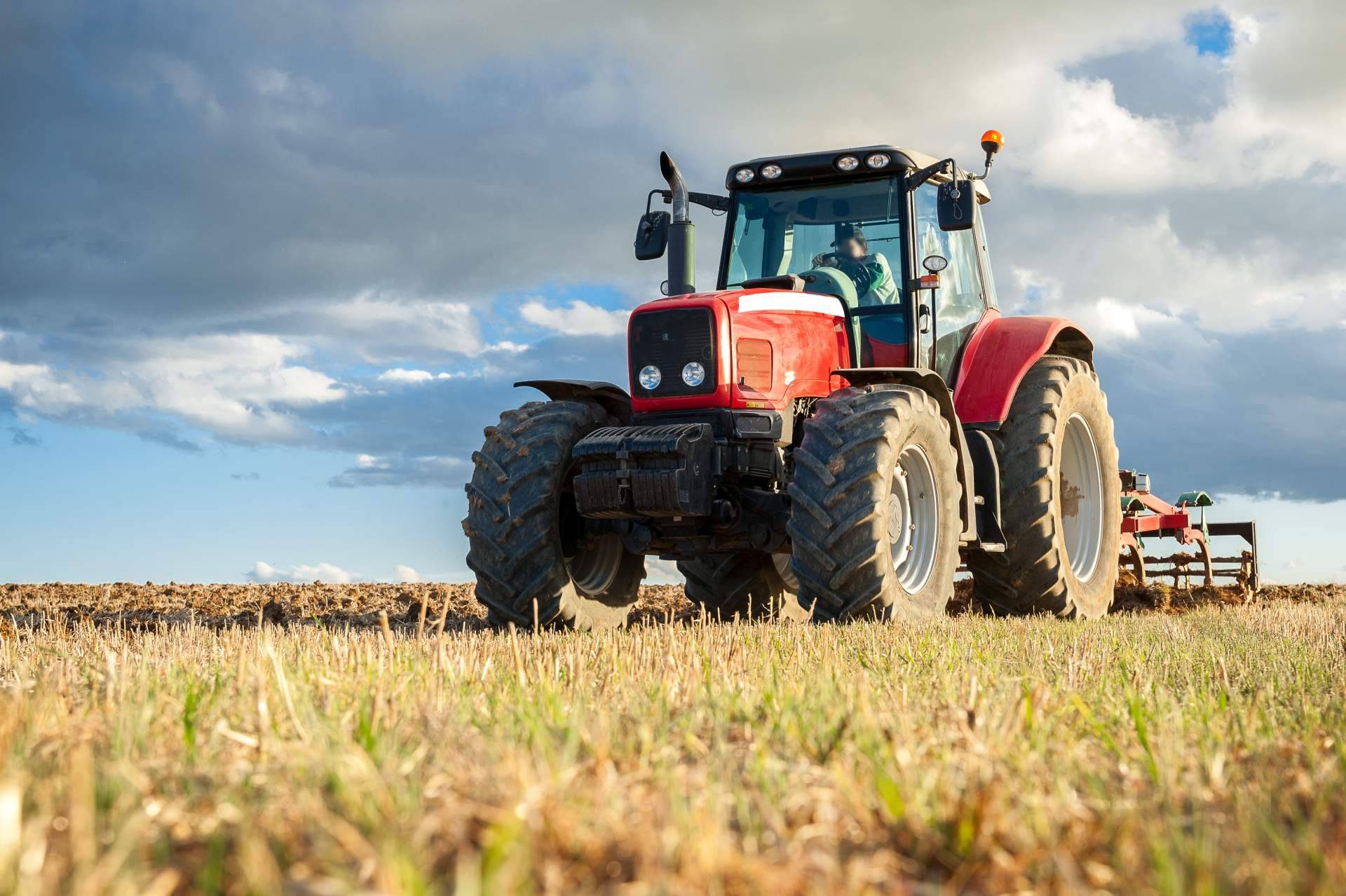 ¿De qué manera se tasa la maquinaria agrícola?