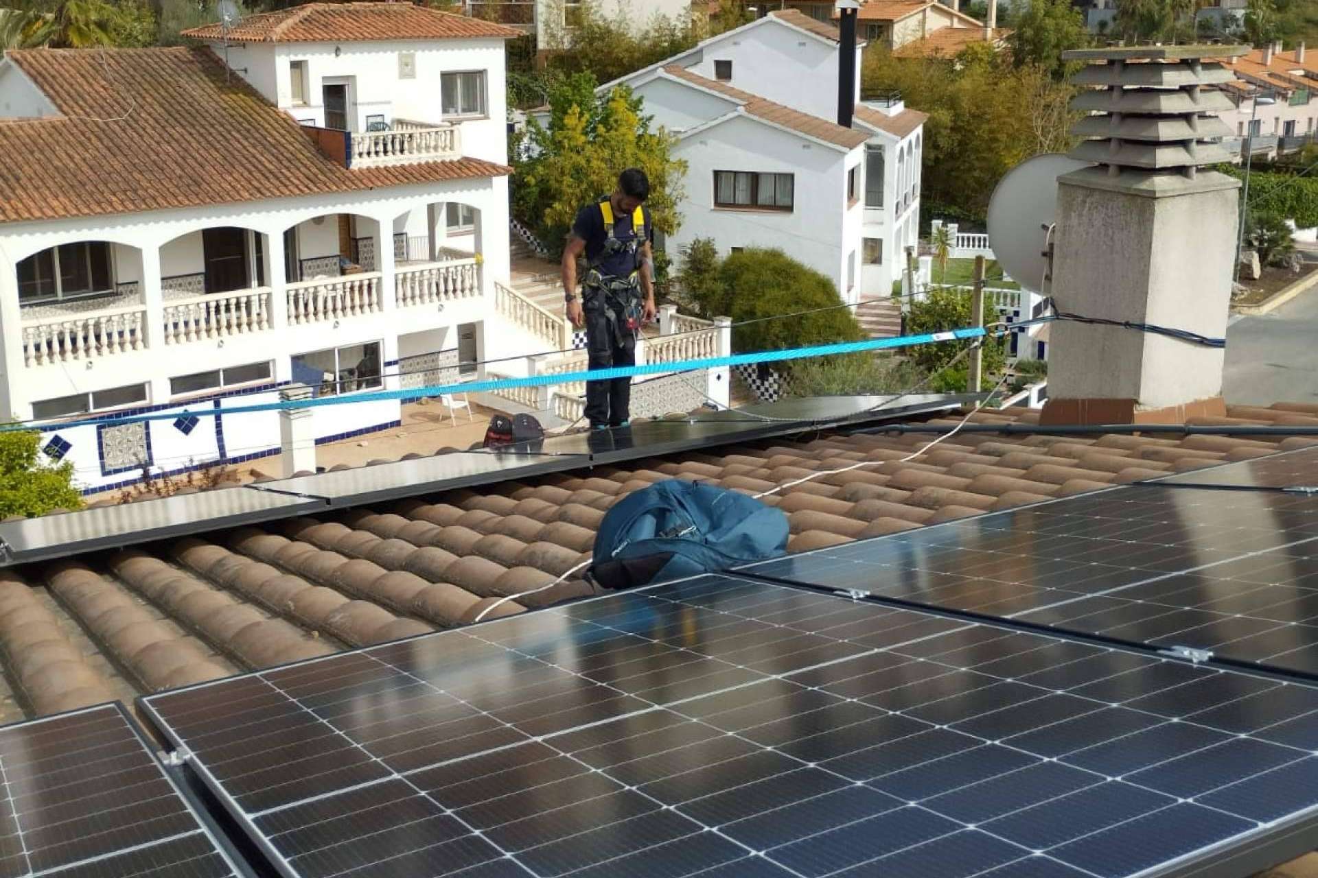 Subvenciones que existen actualmente para instalar placas solares, por Kirasolar