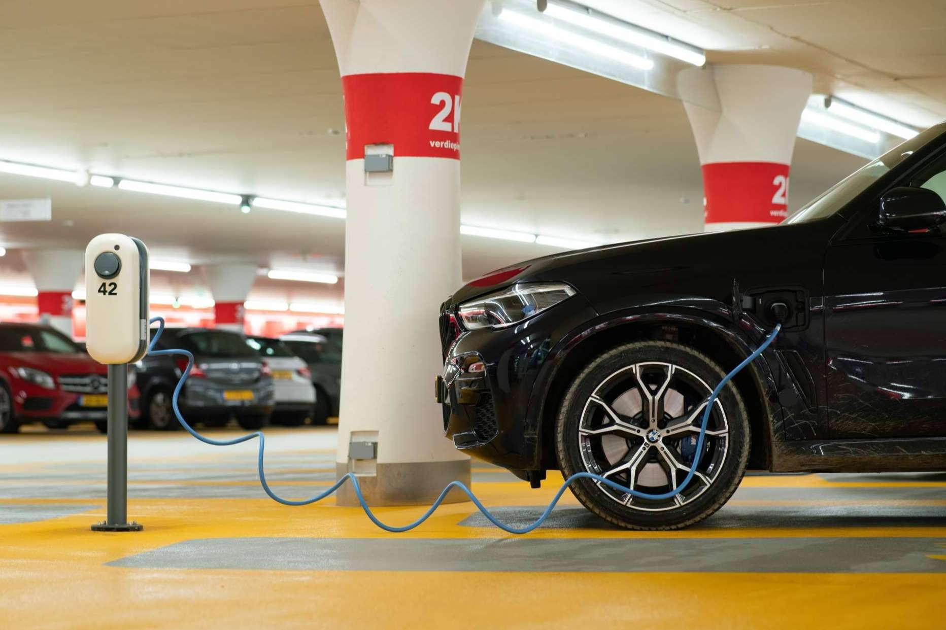 El tripadvisor de la movilidad eléctrica, Zeemcoin