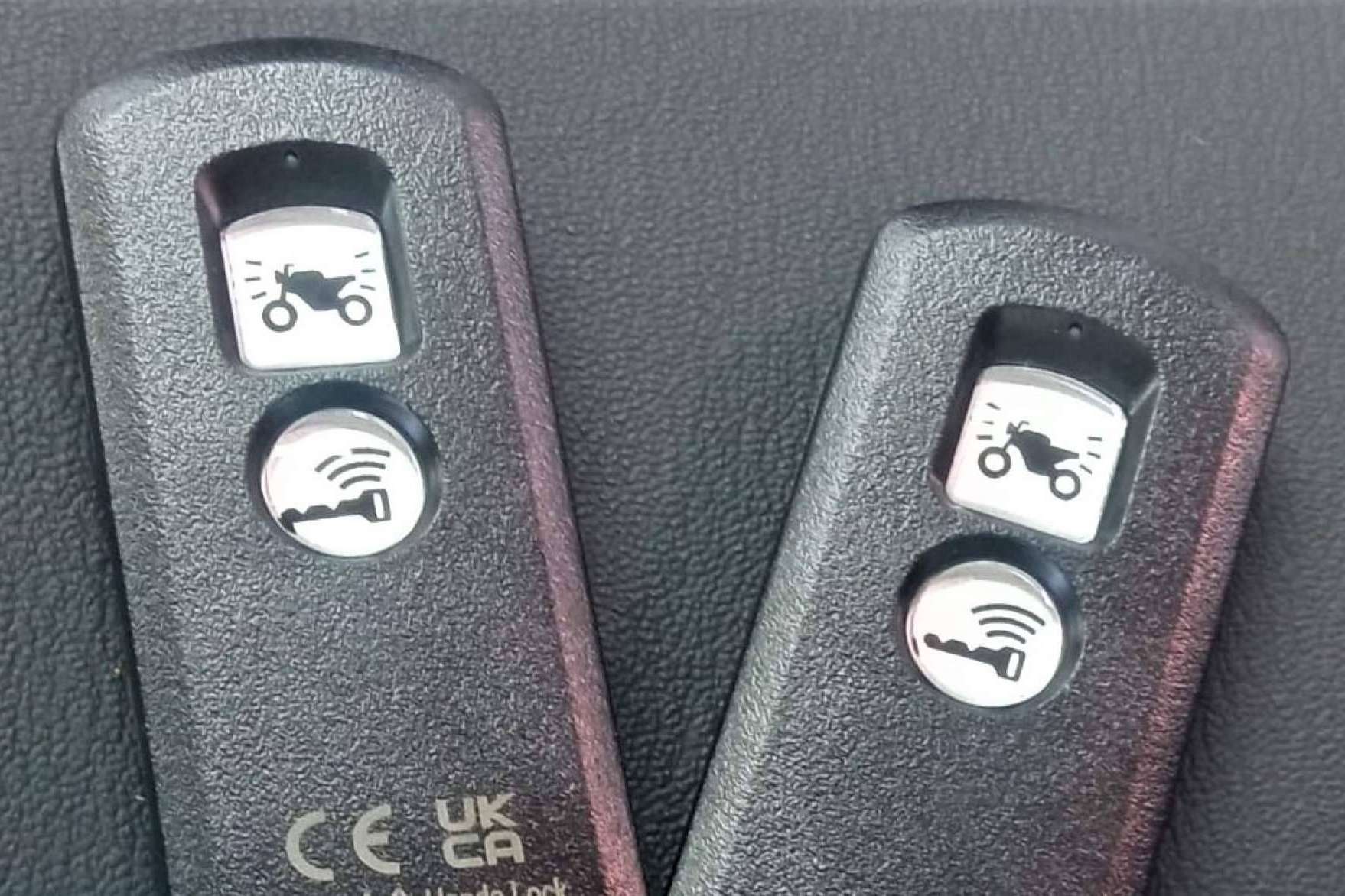 La solución por si se pierden las llaves de la moto, con EGINER