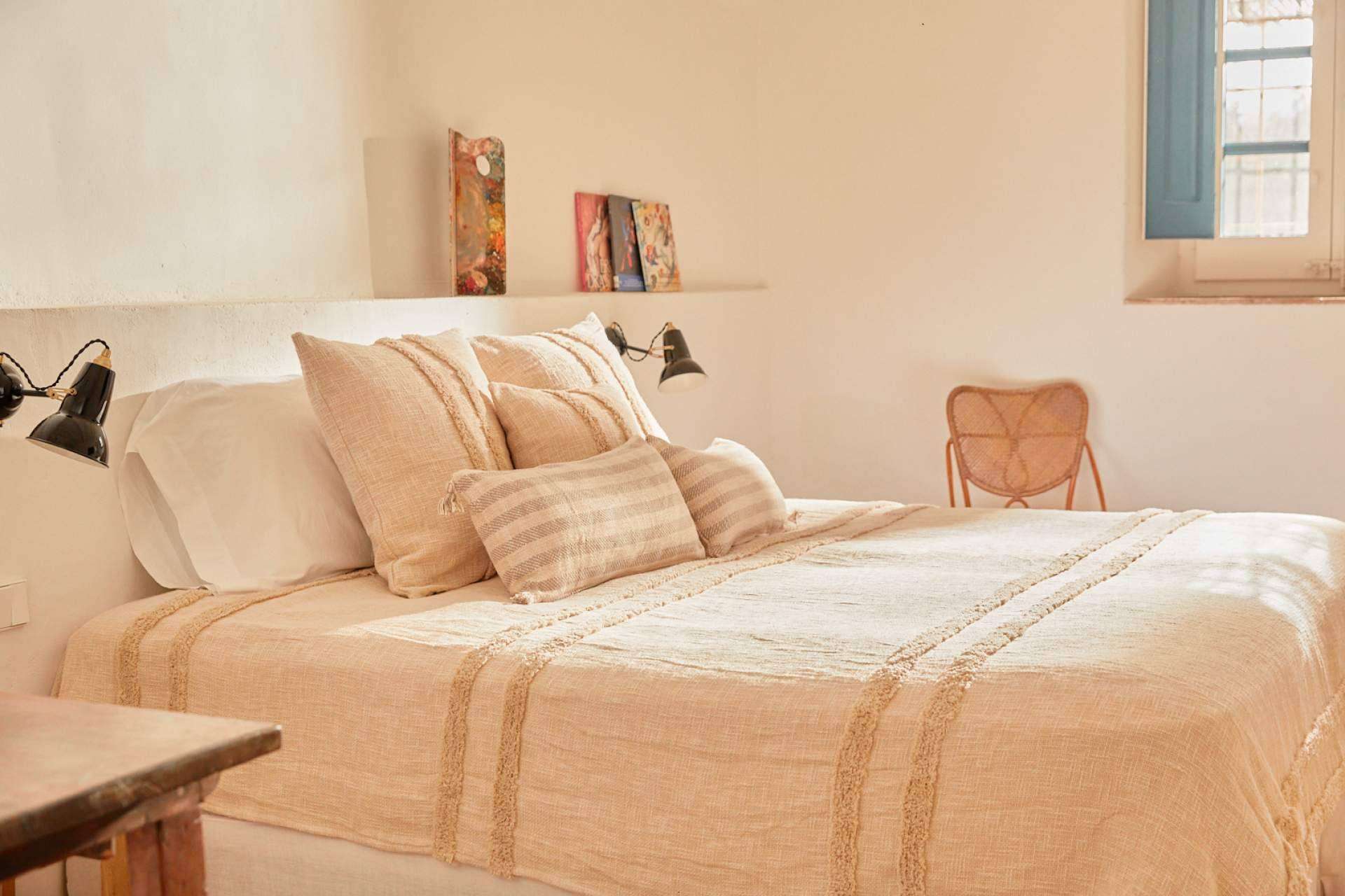 Los cojines decorativos para cama con diseños exclusivos y de excelente calidad de Calma House