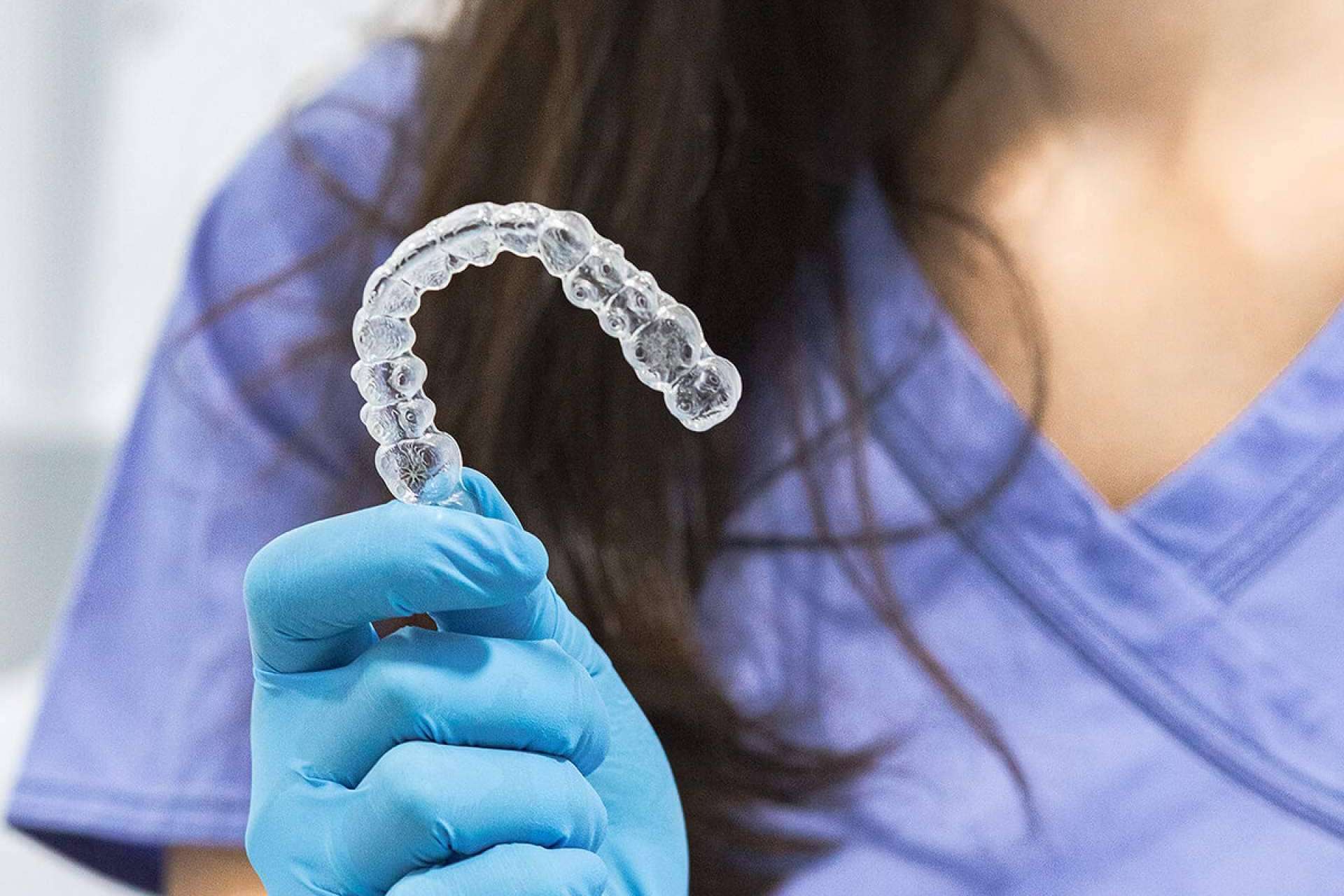 Clínica Dentinos ofrece tratamientos de ortodoncia invisible en Málaga