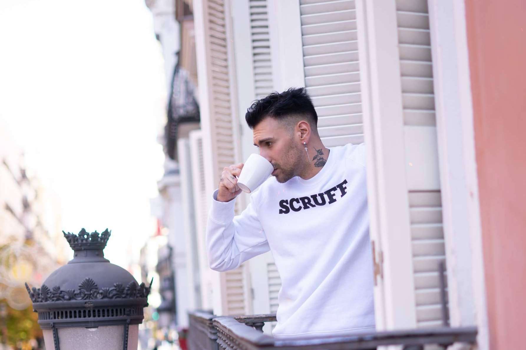 SCRUFF ofrece una guía de viaje LGBTQ+