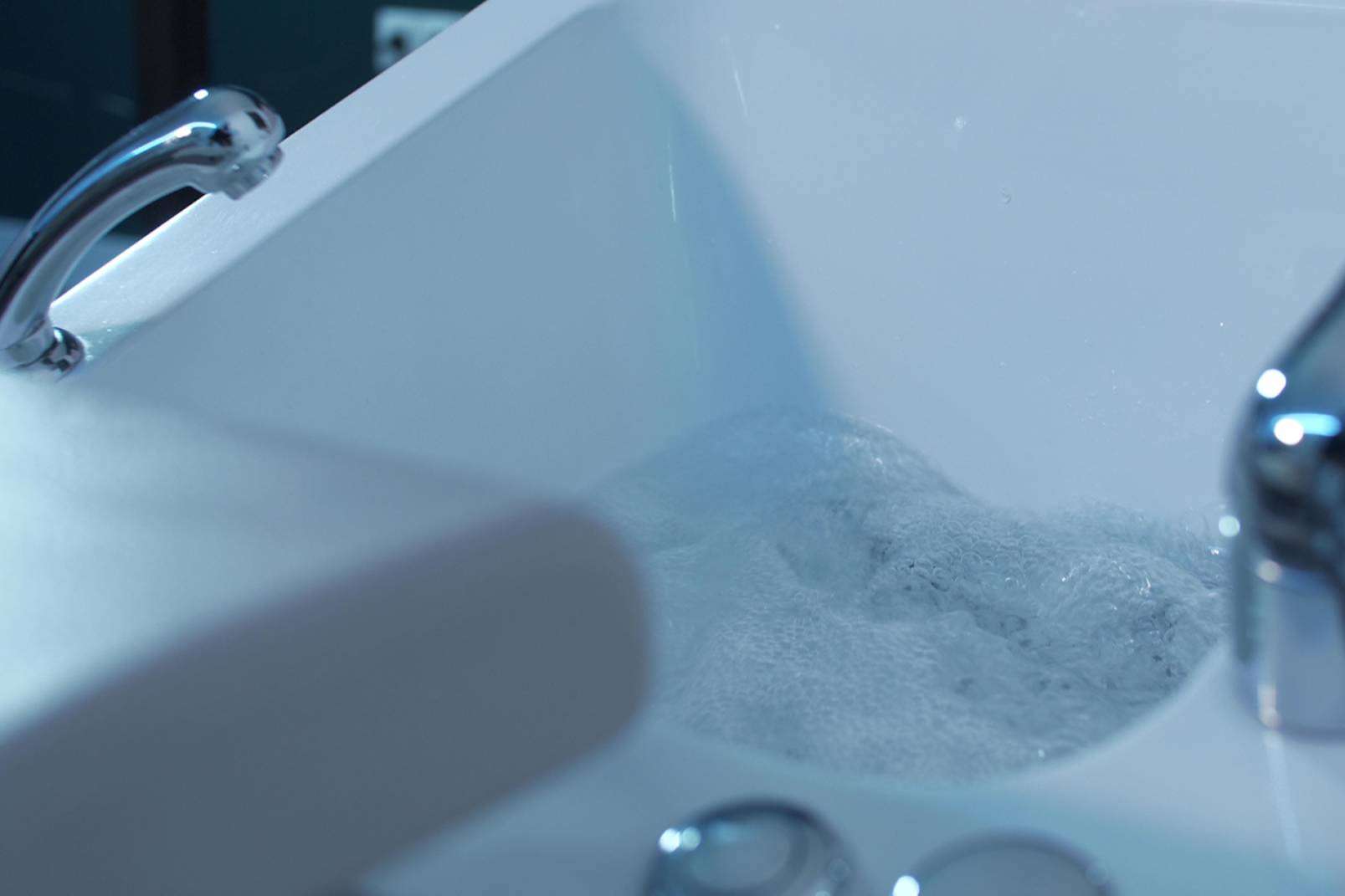 Muchos hombres en Madrid confían en el centro de peluquería y estética Malecare