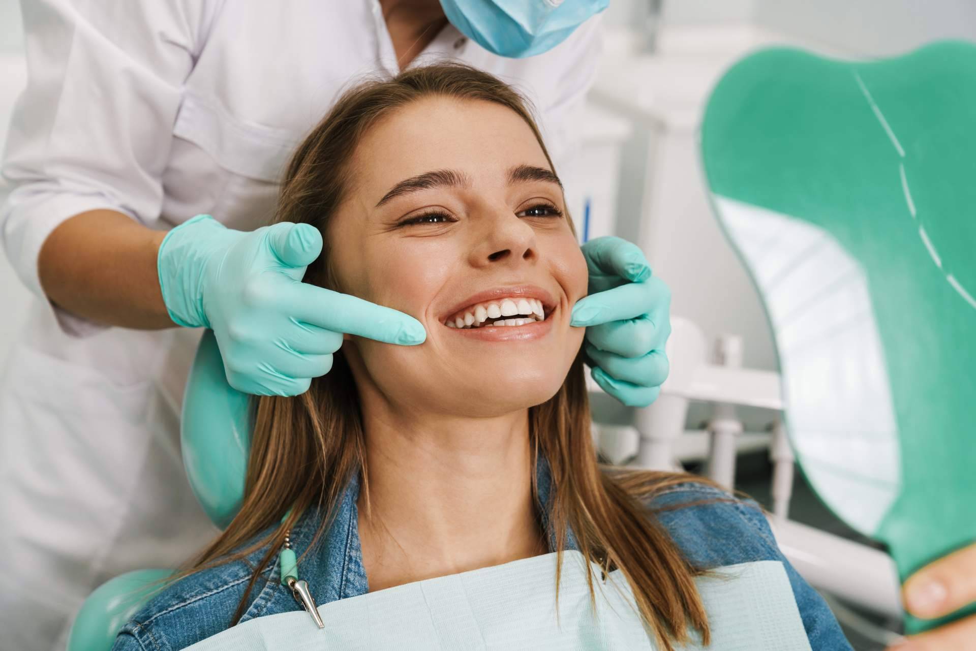 Las principales ventajas de las carillas dentales, por Carlos Saiz Smile