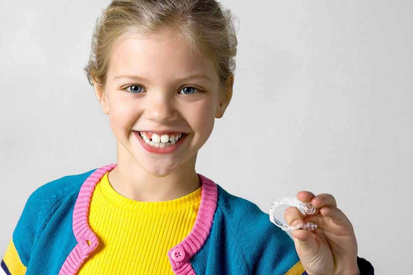 CLÍNICA CRISTINA VIYUELA + CO brinda el tratamiento de Invisalign First, ideal para niños en edad de desarrollo