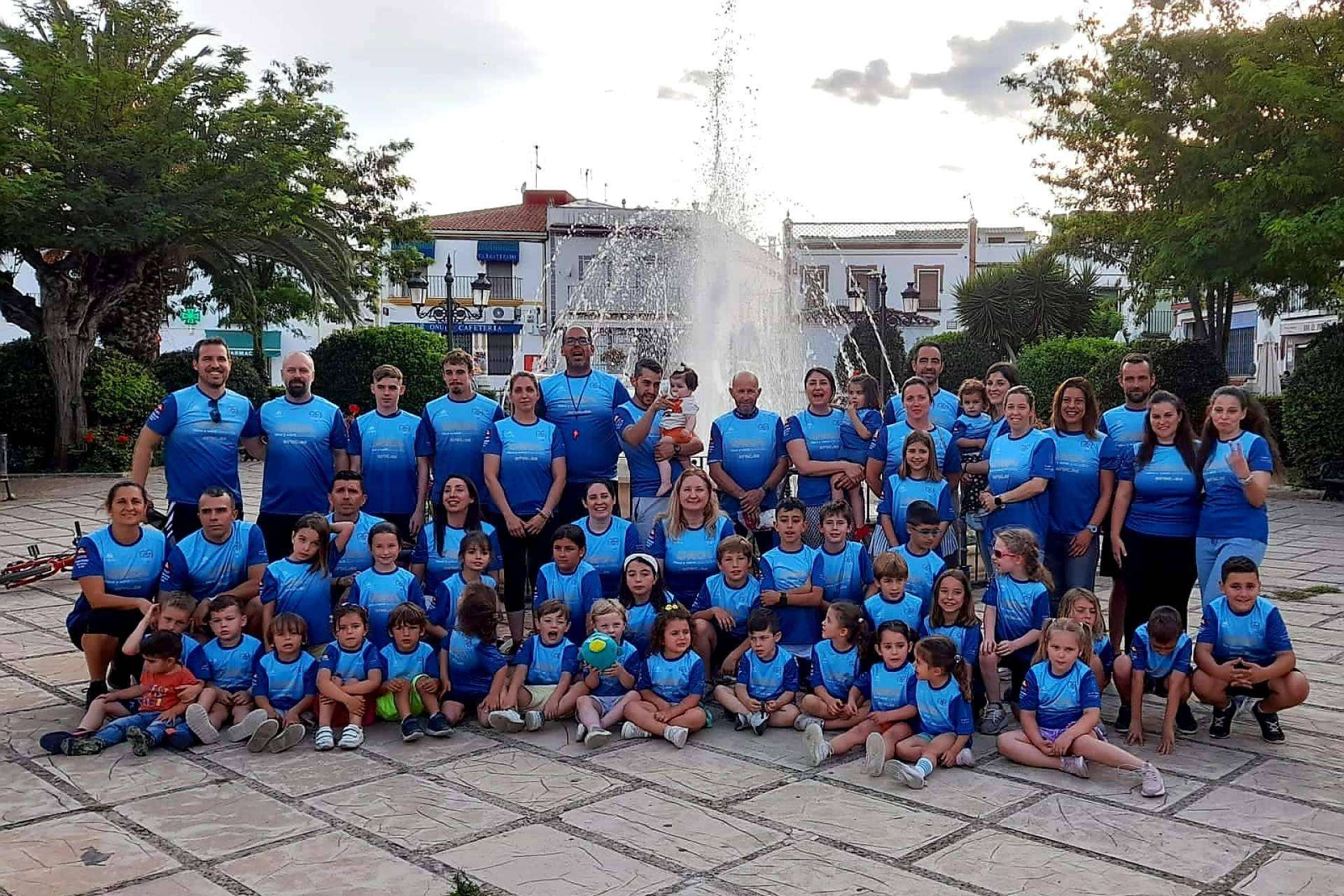 OROC Fibra y Móvil, el patrocinador del Club de Triatlón Santa Olalla del Cala en su compromiso social corporativo