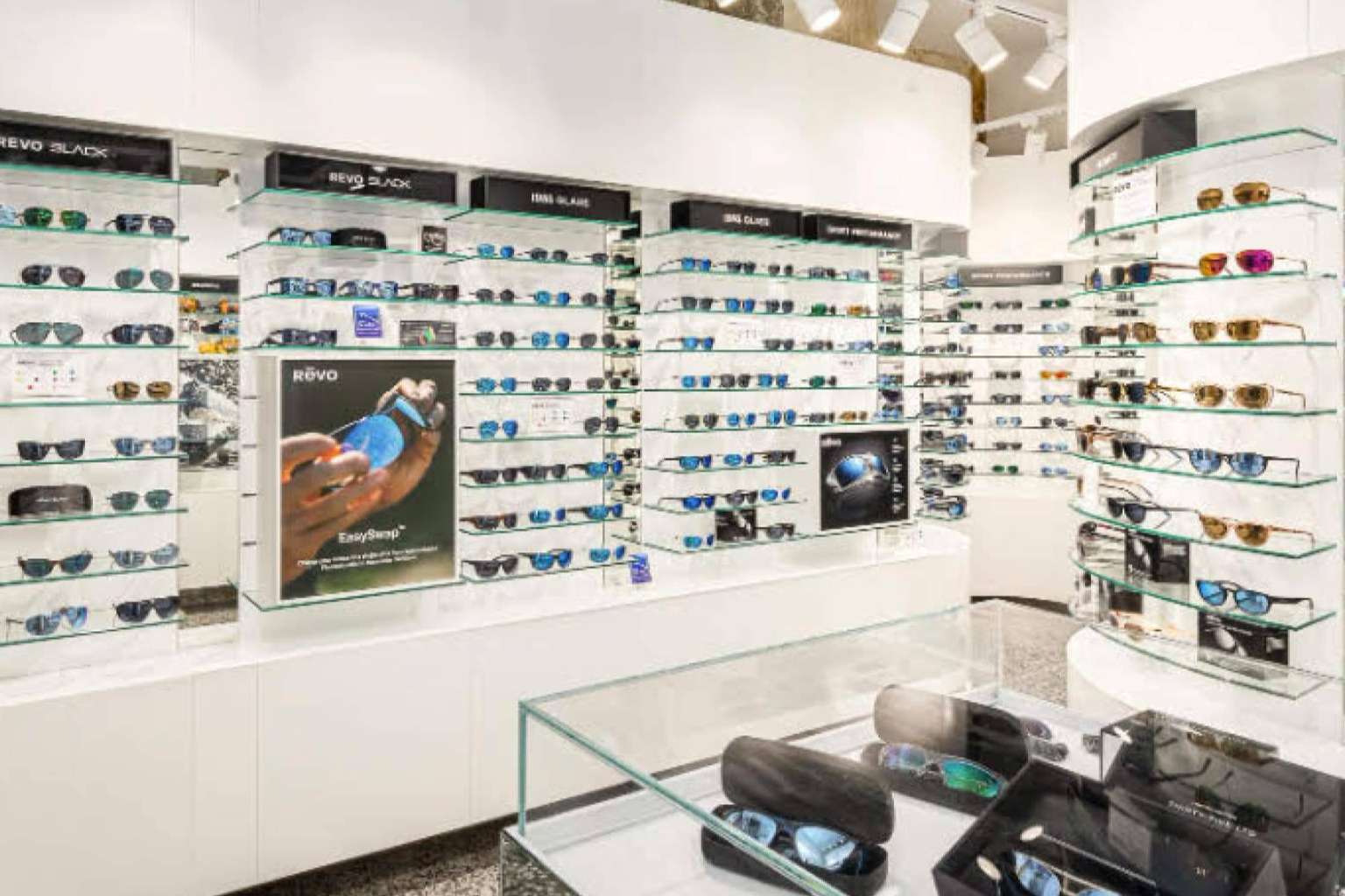 Rēvo llega a Barcelona. La tecnología espacial de la NASA dispuesta para la protección ocular