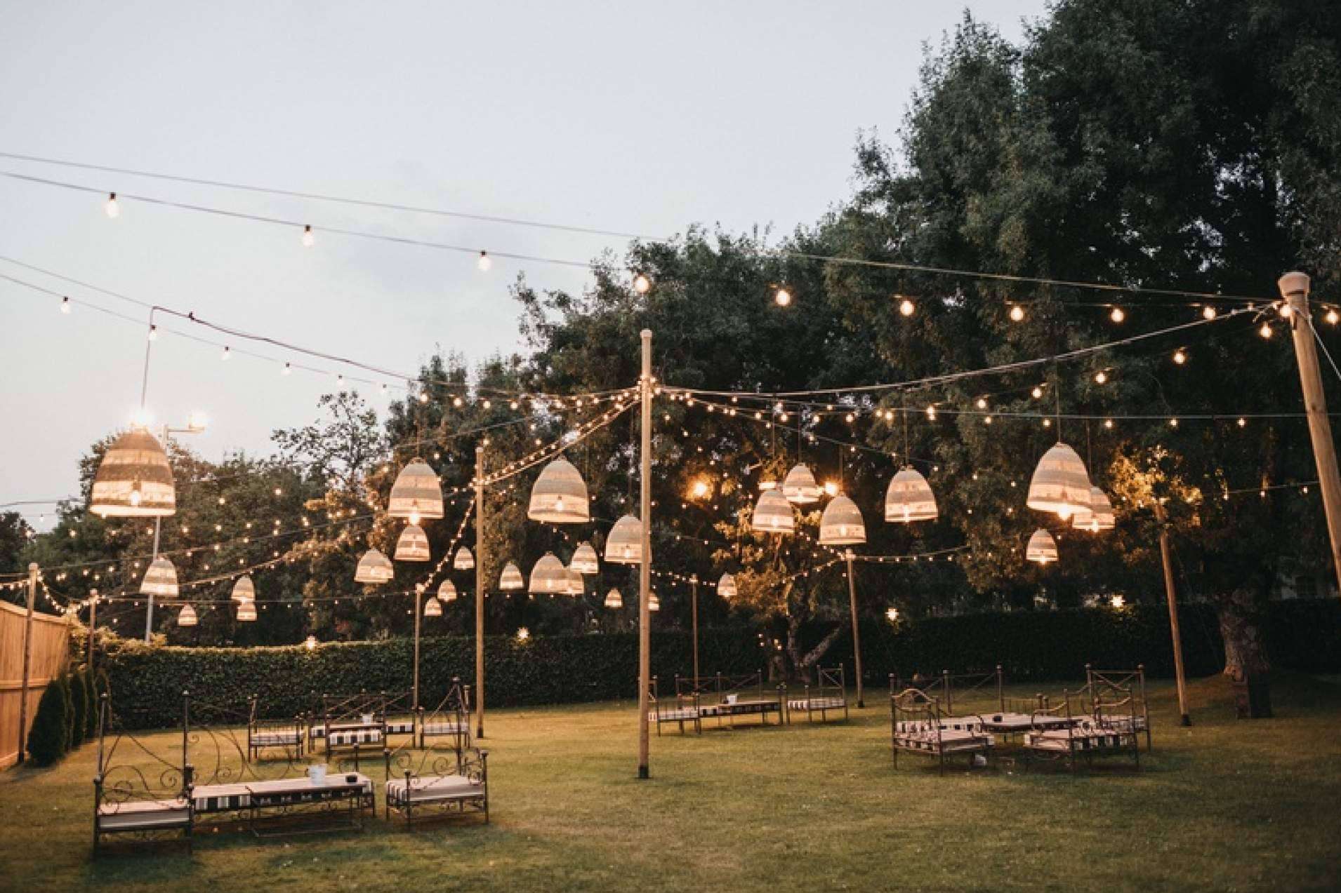 La importancia de la iluminación el día de una boda, de la mano de la finca para bodas Madrid Prados Moros