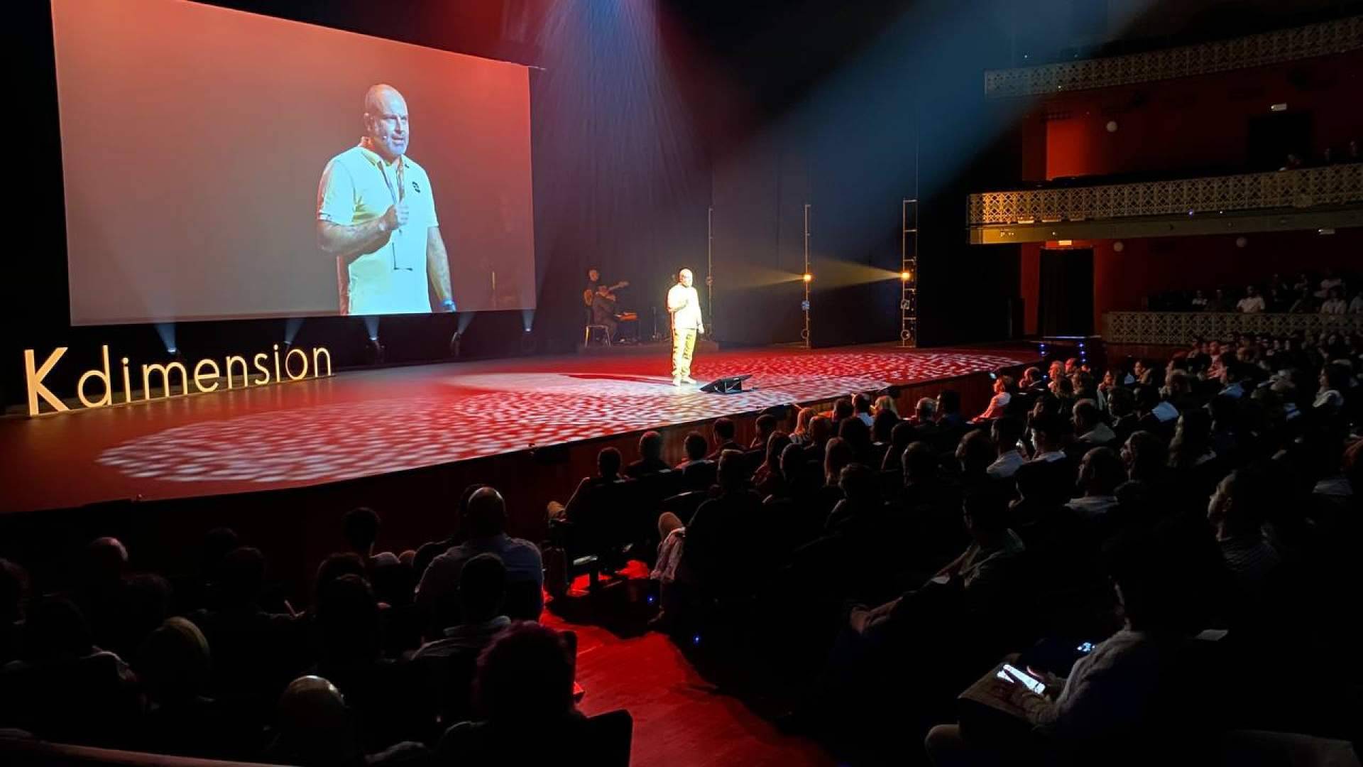 La dimensión que cambiará la forma de entender la educación, así es Kdimension