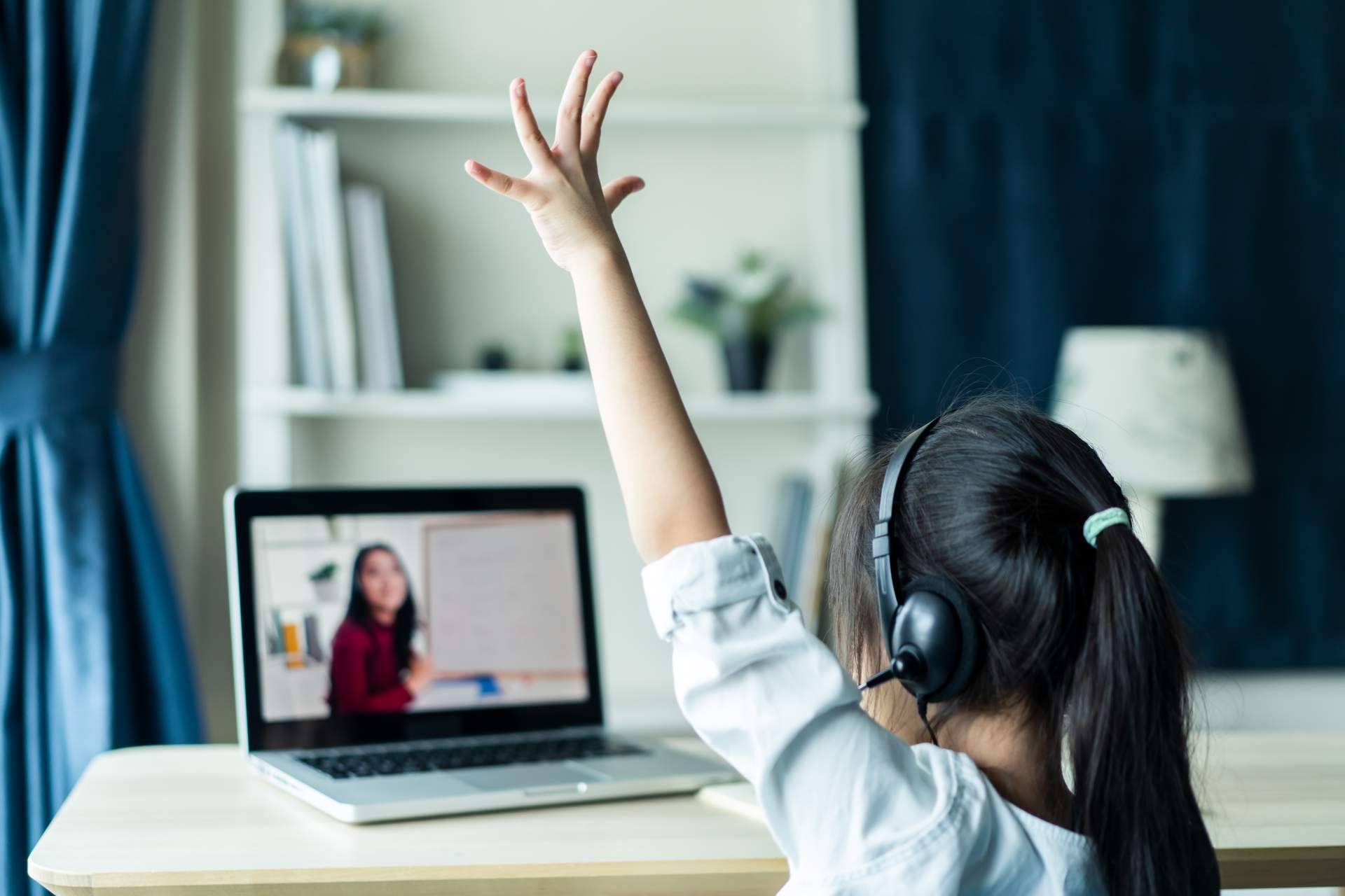 Educación virtual; acortando distancias con el aprendizaje virtual a distancia