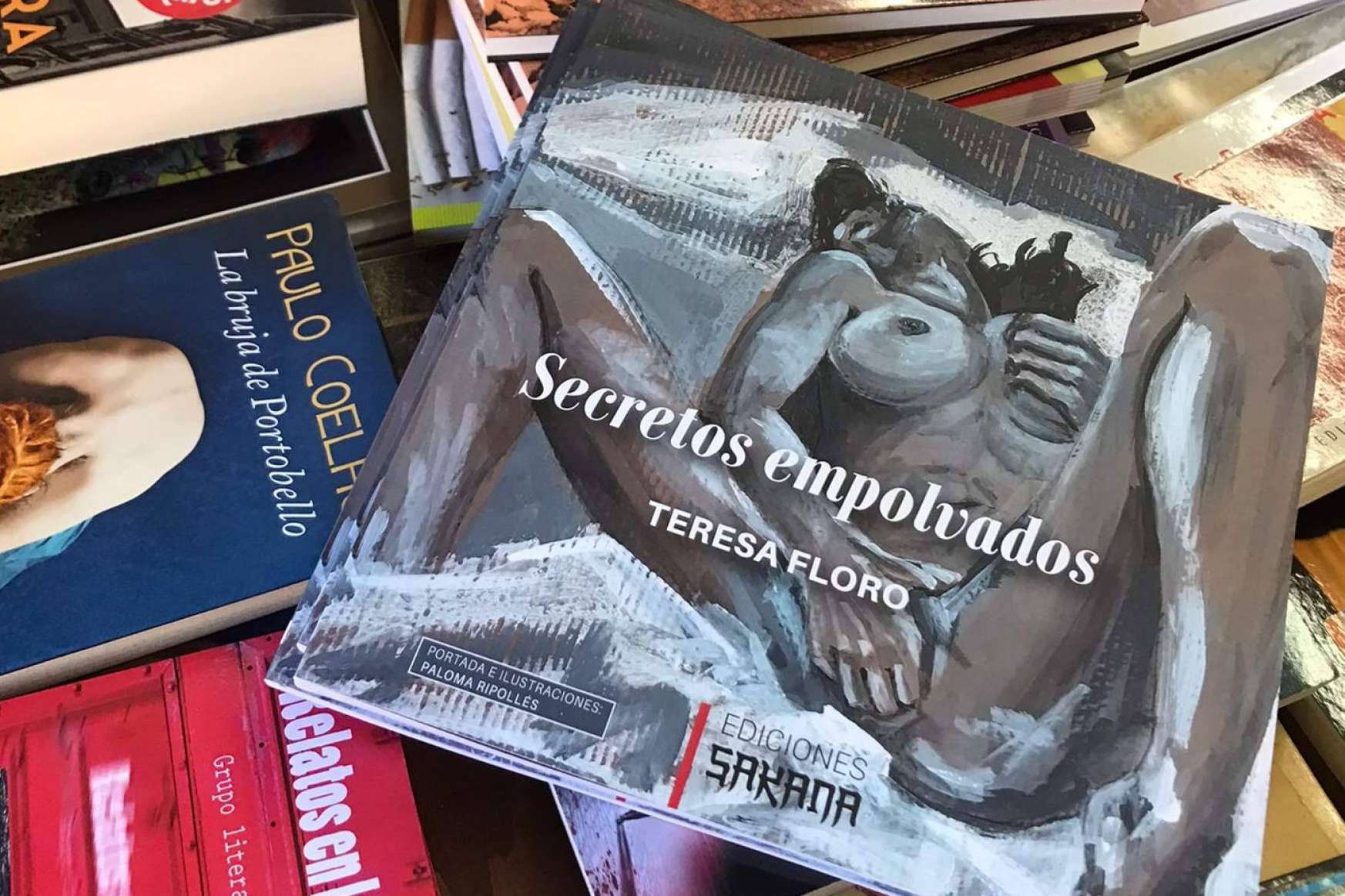 Los 'Secretos empolvados' se cuelan como lectura en las noches furtivas y estivales